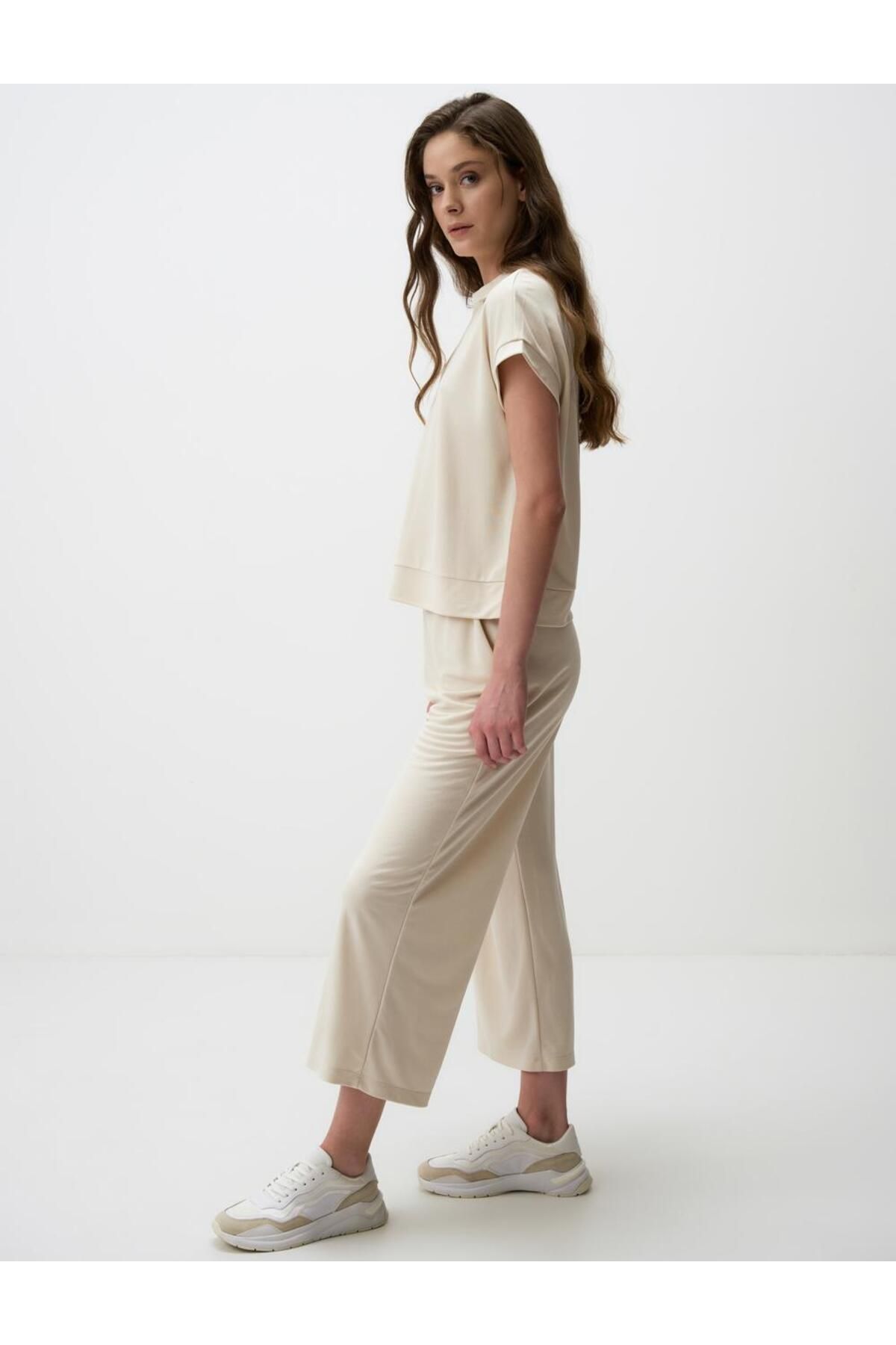 Jimmy Key-Beige Wide Leg Comfortable Jogger Pants 2