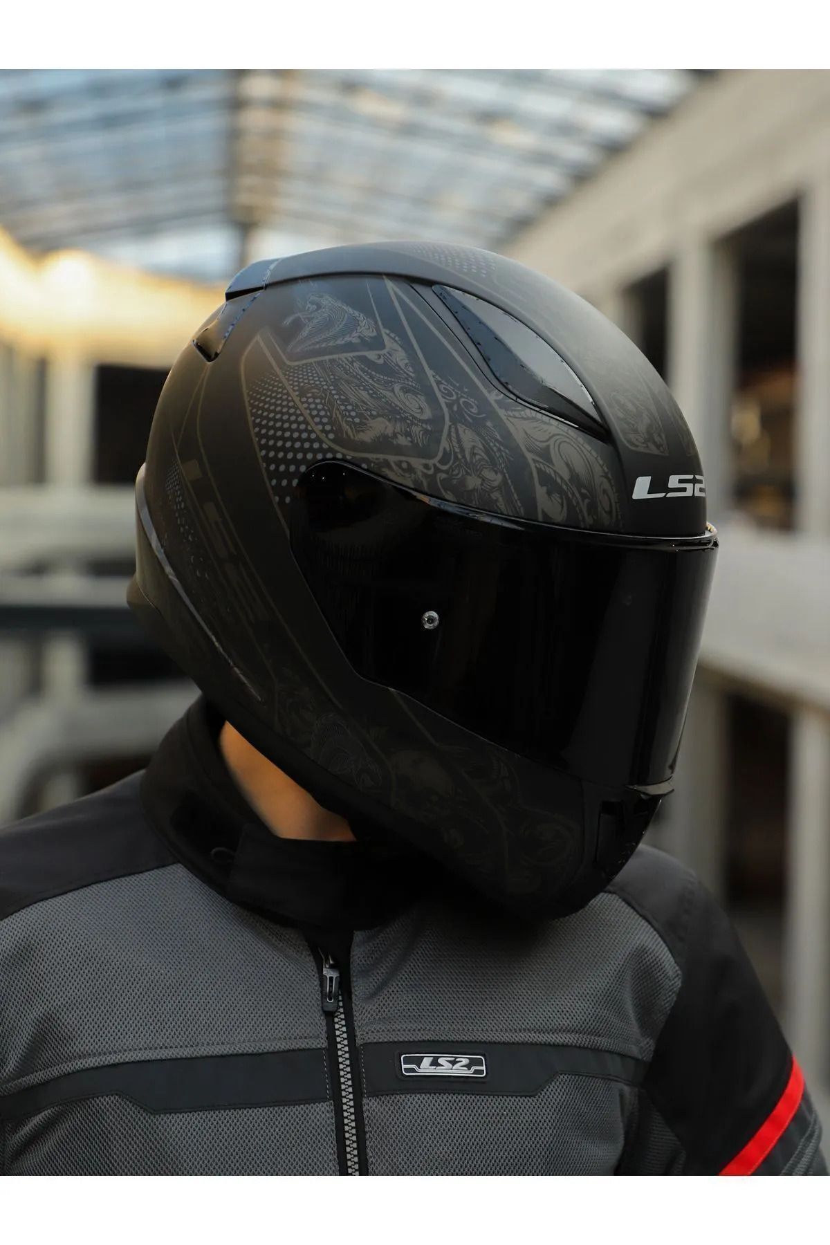 LS2-Rapid 2 Crypt - Closed Black Matte Helmet 5