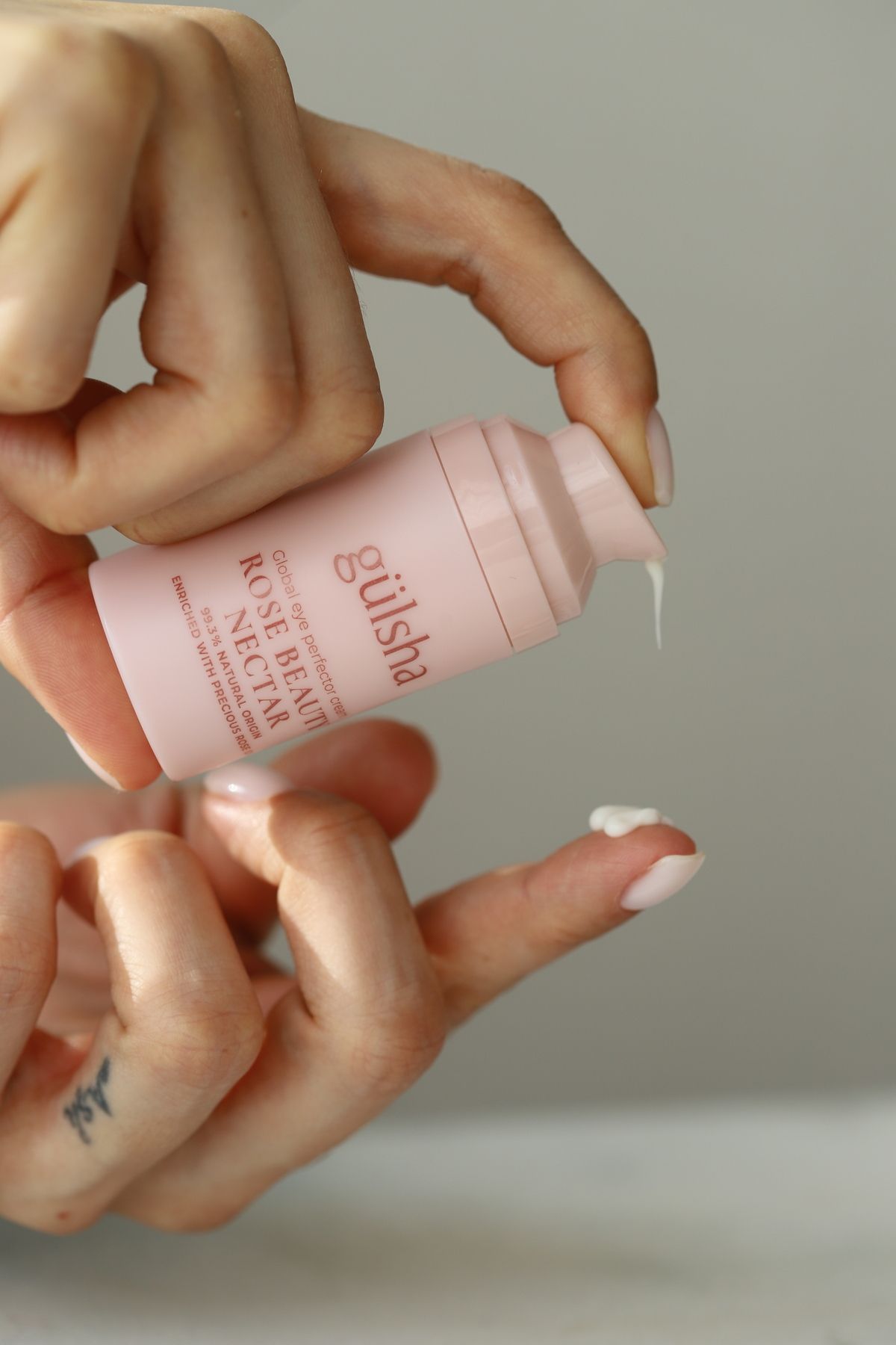 Gülsha-Rose Essence Eye Cream 5