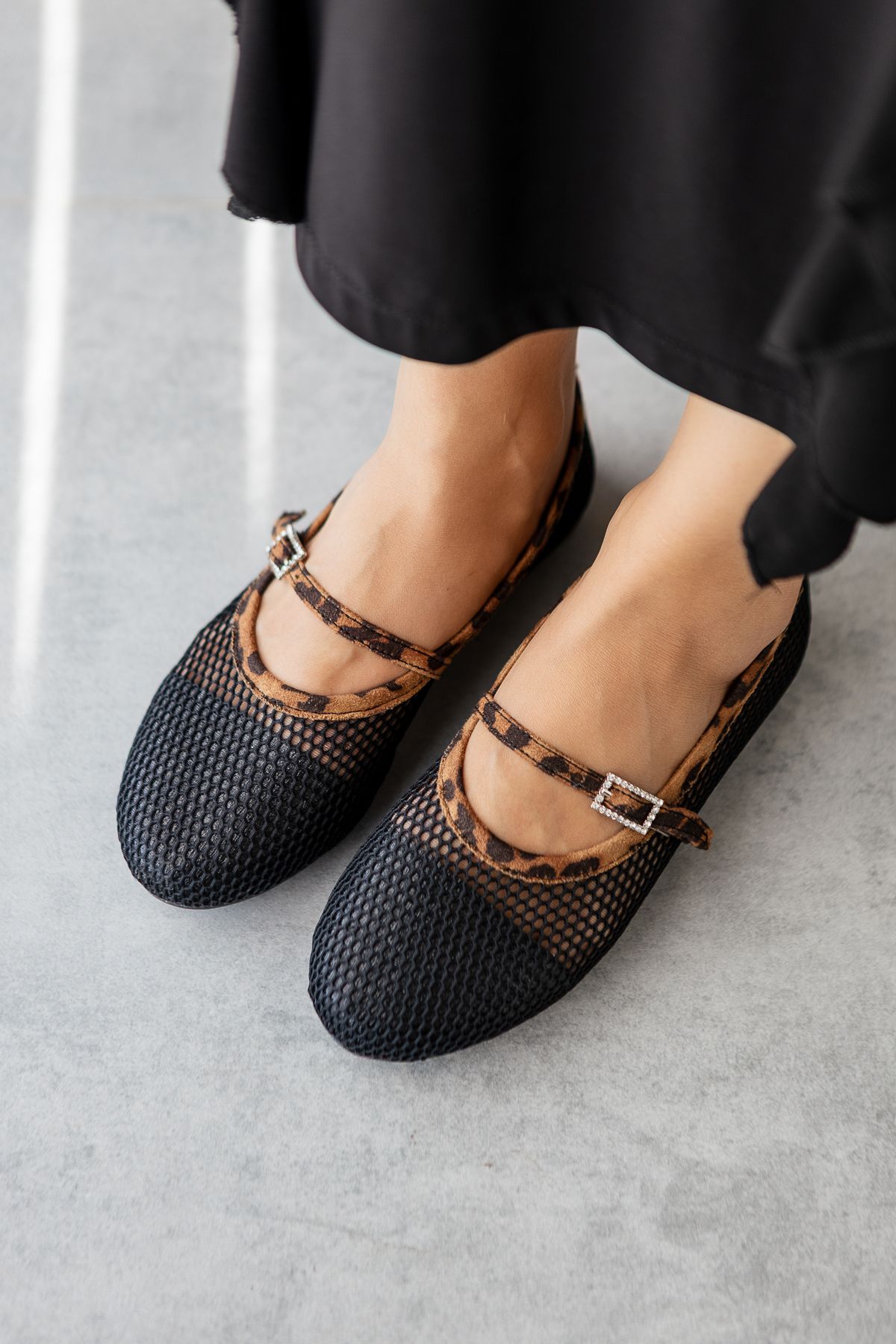 İncimoda-Leona Black Leopard Patterned Buckle Mesh Ballerina Orthopedic Memory Flex Memory Sole 3