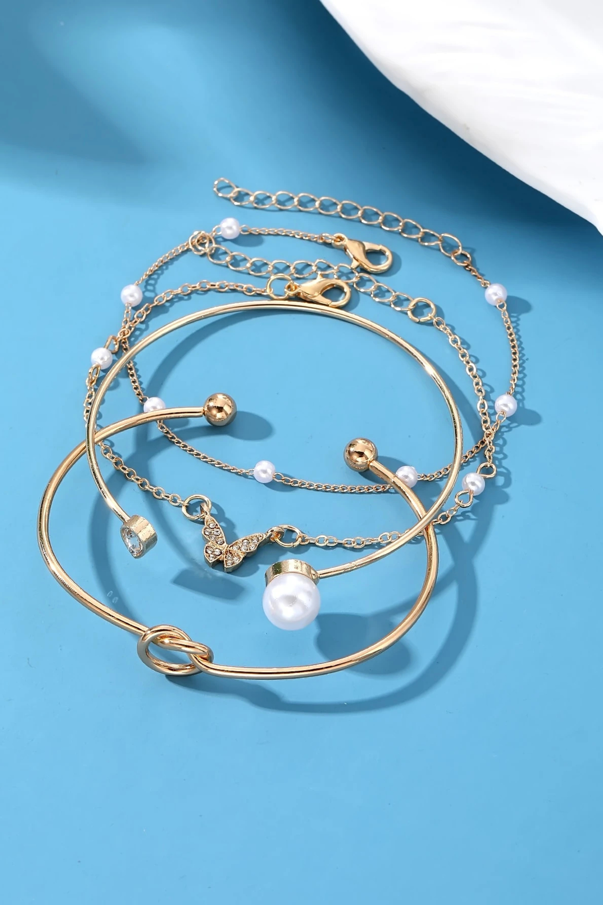 H&E DESIGN Kadın 3'lü Gold İncili Zirkon Taşlı Premium Bileklik Seti görsel 4