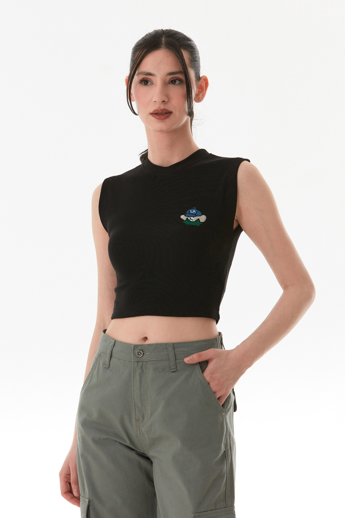 Fullamoda Ribbed Teddy Bear Embroidered Lycra Crop T-Shirt