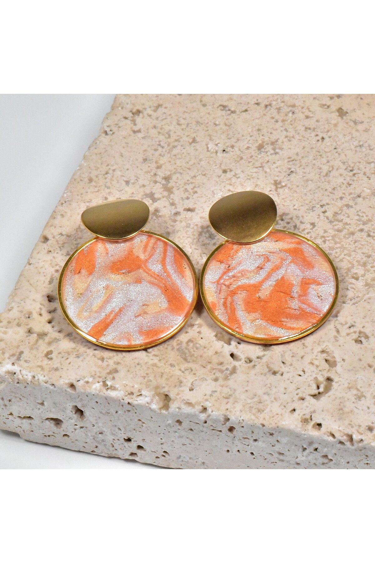 NARRU-NARRU handmade earrings, round, peach, cream, white and gold, Asha 16 3