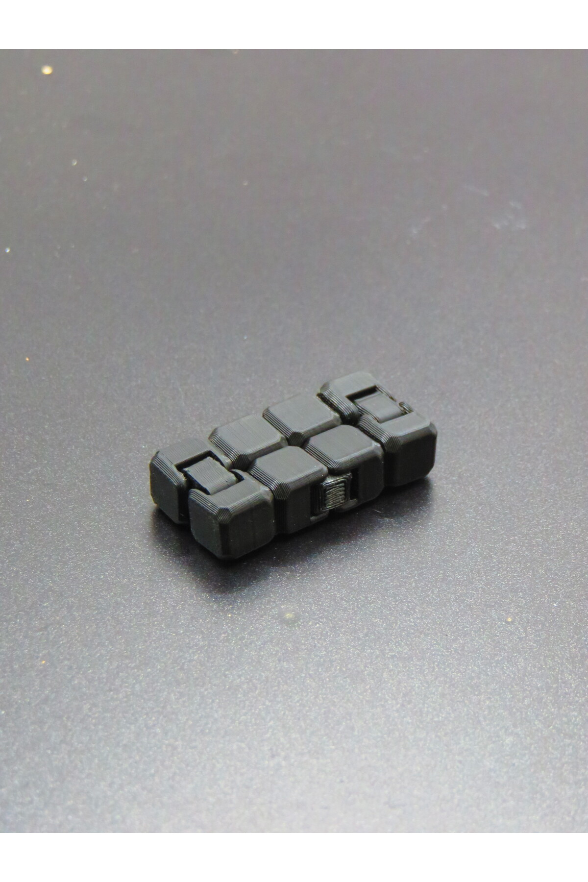 مکعب بینهایت مینیاتوری (۴×۲×۱ سانتیمتر) – اسباببازی دستی بیصدا و قابل حمل، مکعب فیدجت