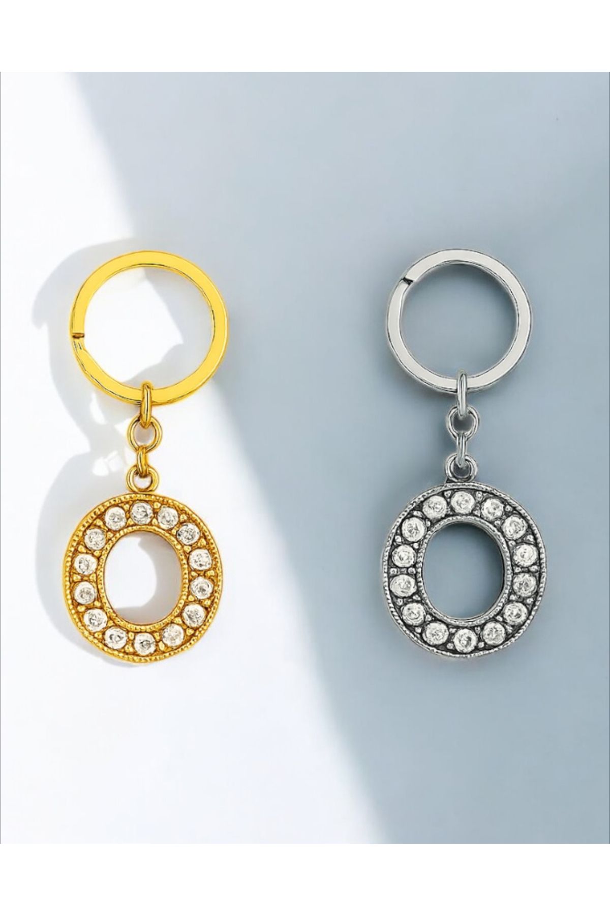 Handley-Sparkling'O' Letter Keychain – a Touch of Luxury and Meaning 4