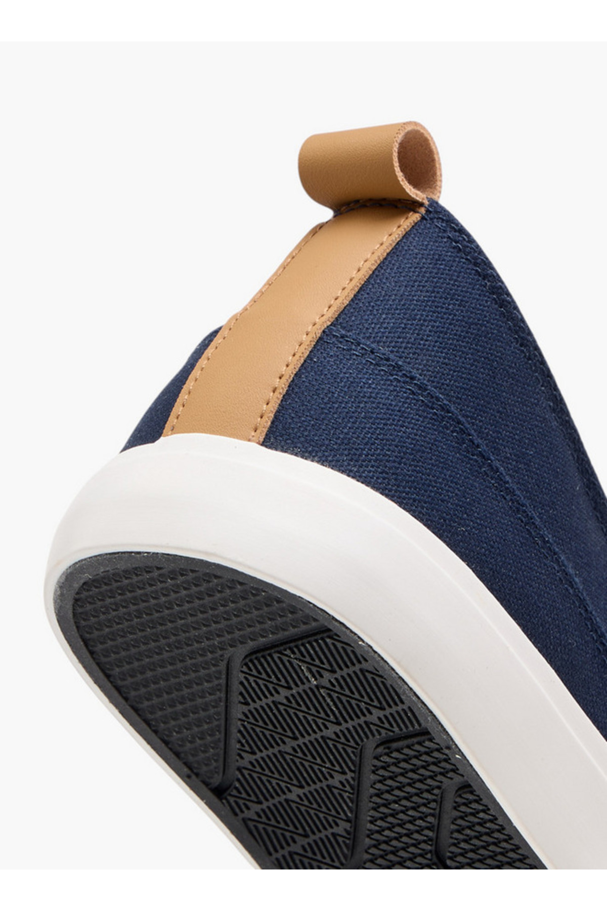 LBL by Shoexpress-Men Canvas Loafers with Pull Tab 4