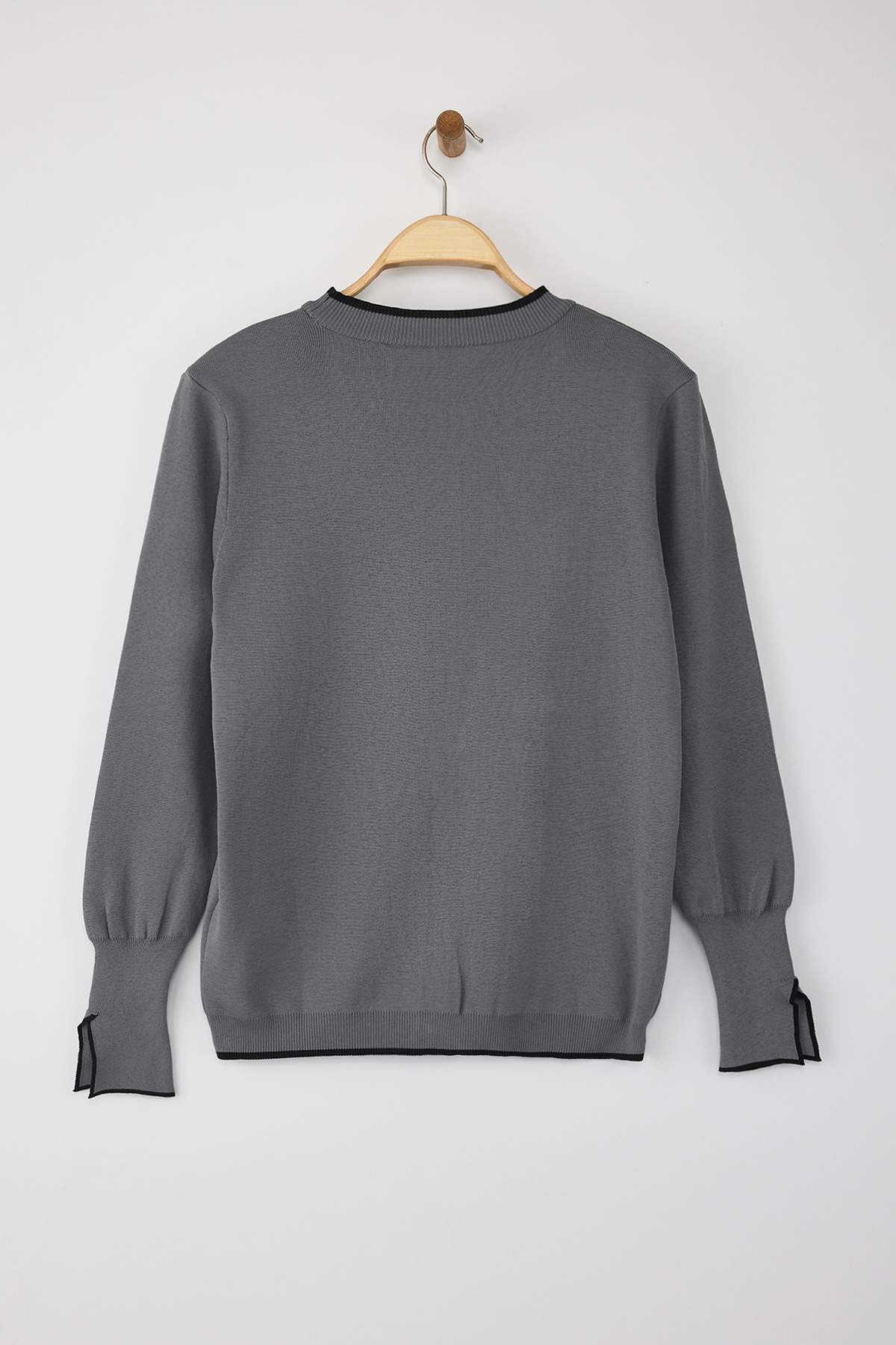 Trendyolmilla  Gri Düğme Detaylı Şeritli Triko Hırka TBBAW24AV00014 - Görsel 7