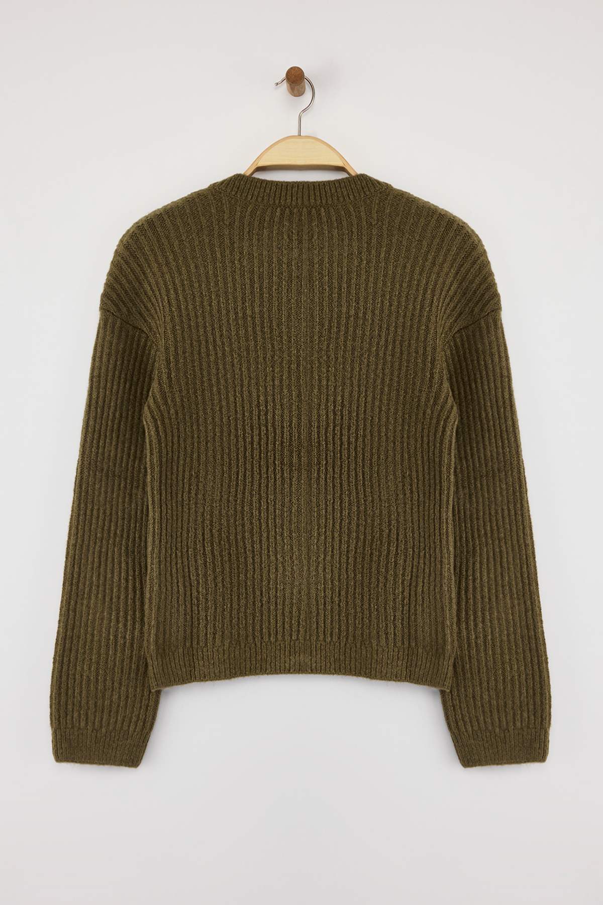 Trendyolmilla  Haki Yumuşak Dokulu Düğme Detaylı Triko Hırka TWOAW26HI00093 - Görsel 6