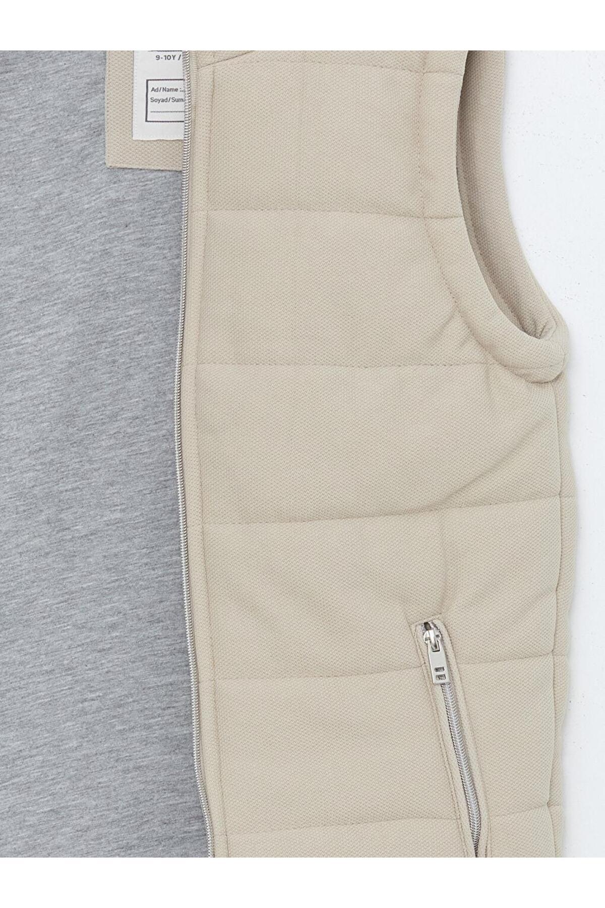 LC Waikiki-Lcw Vision Stand Collar Boy's Vest 3
