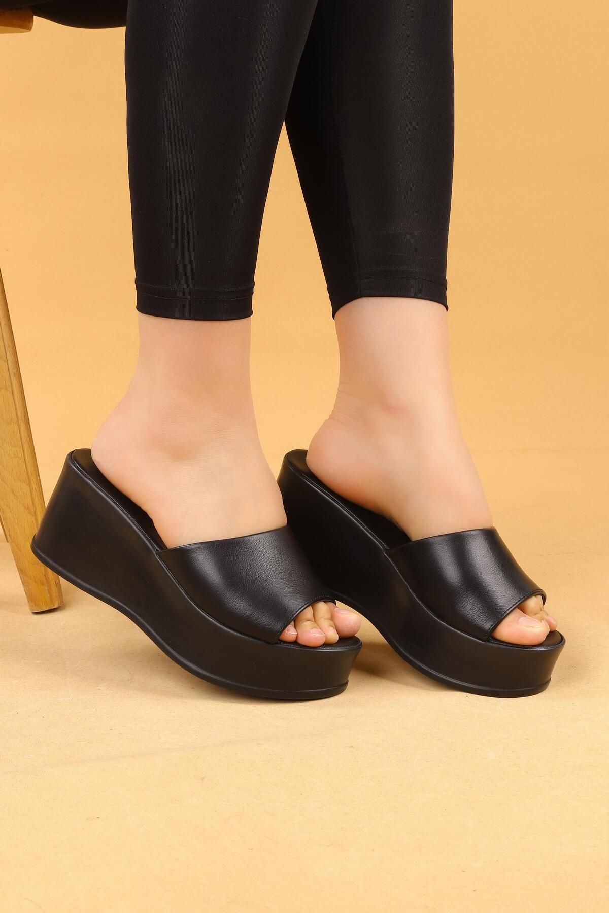 layki-Senica Black Colored High Sole Luxury Slippers 5