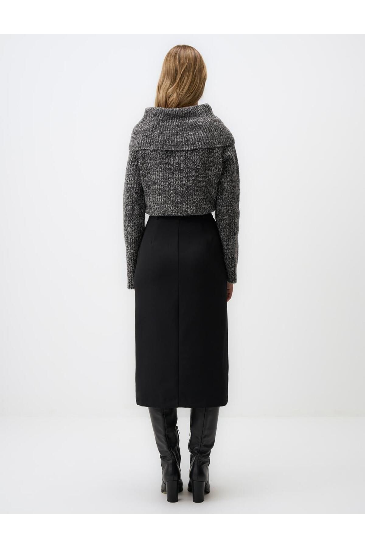 Jimmy Key-Black Slit Detailed Slim Fit High Waist Midi Skirt 6