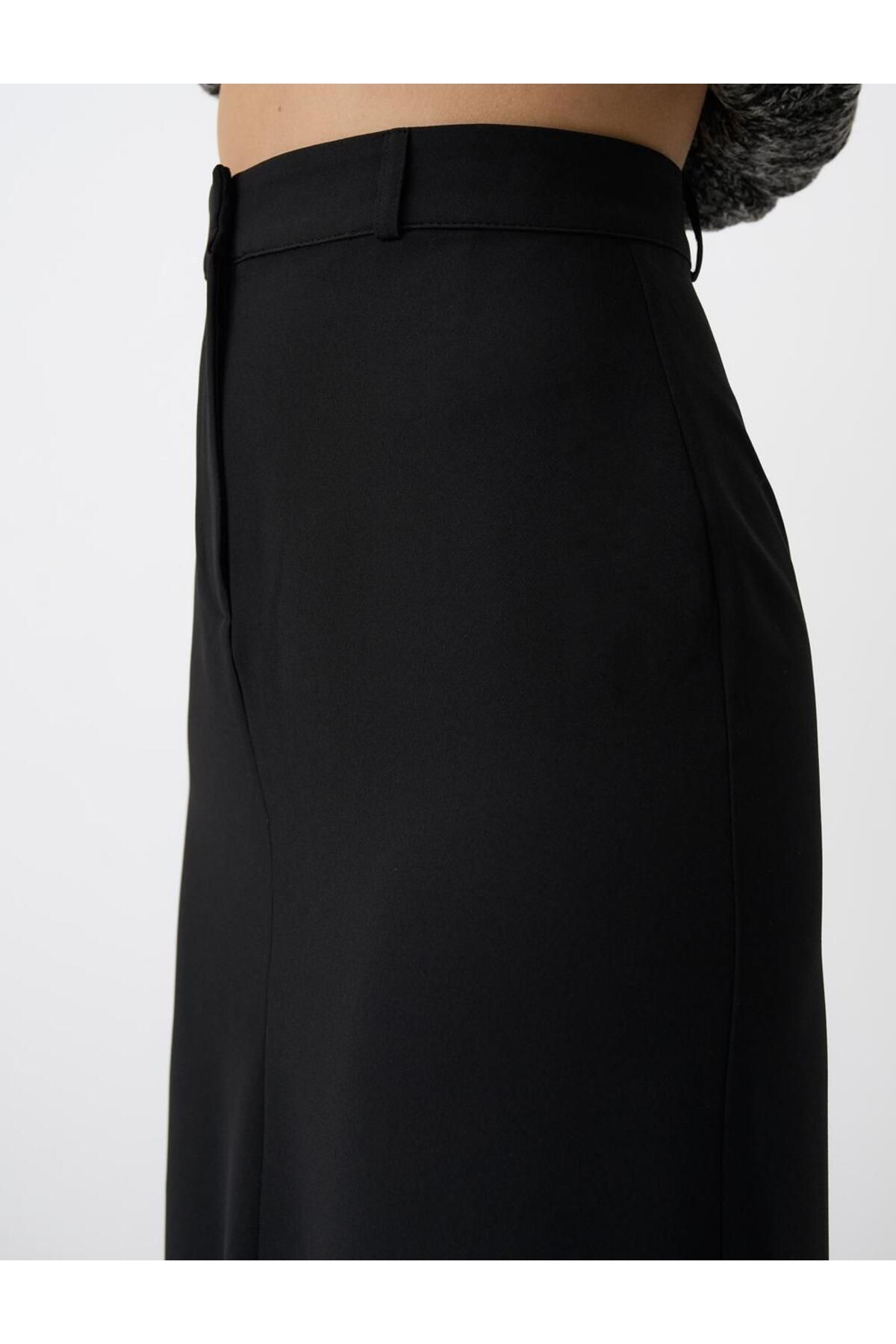 Jimmy Key-Black Slit Detailed Slim Fit High Waist Midi Skirt 5
