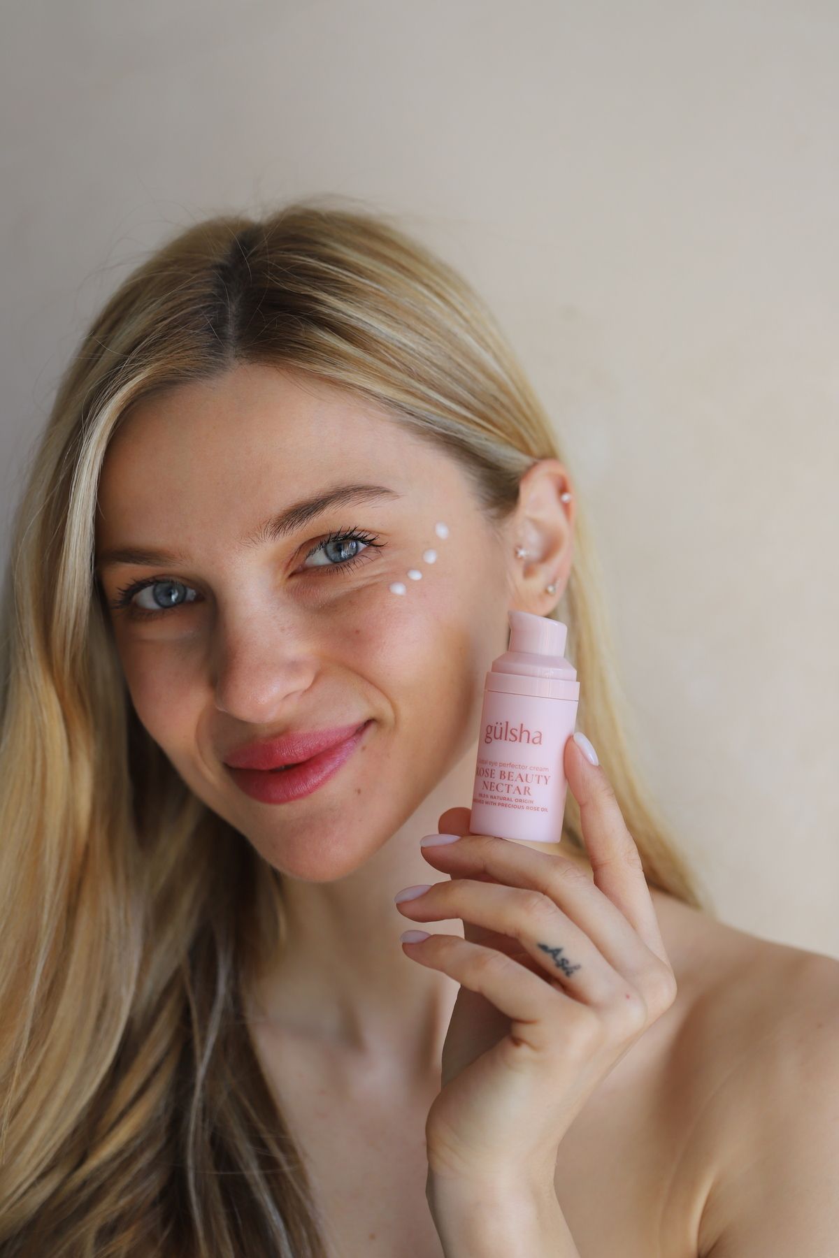 Gülsha-Rose Essence Eye Cream 4