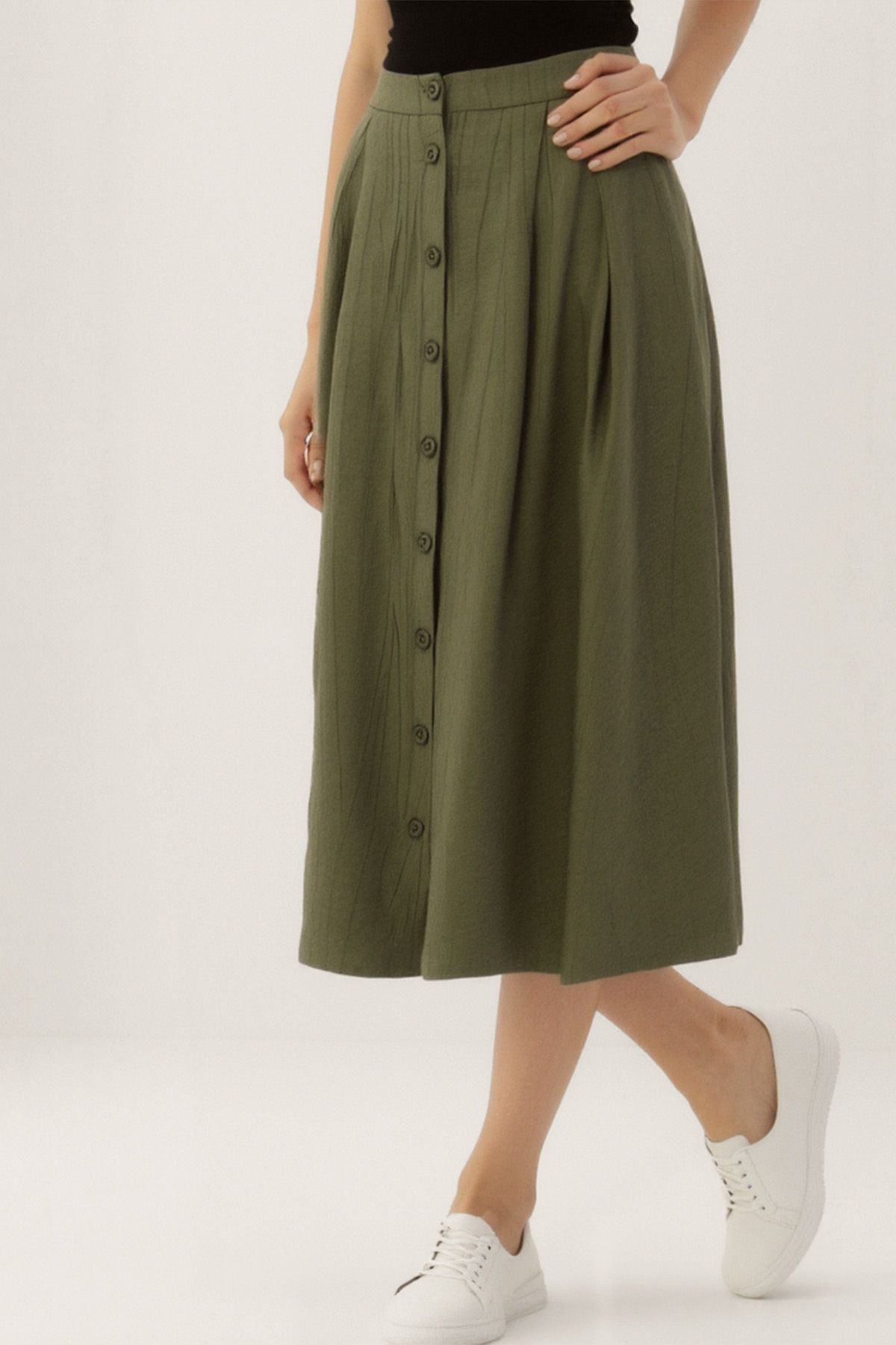 Vitrin-Button Front Midi Skirt 3
