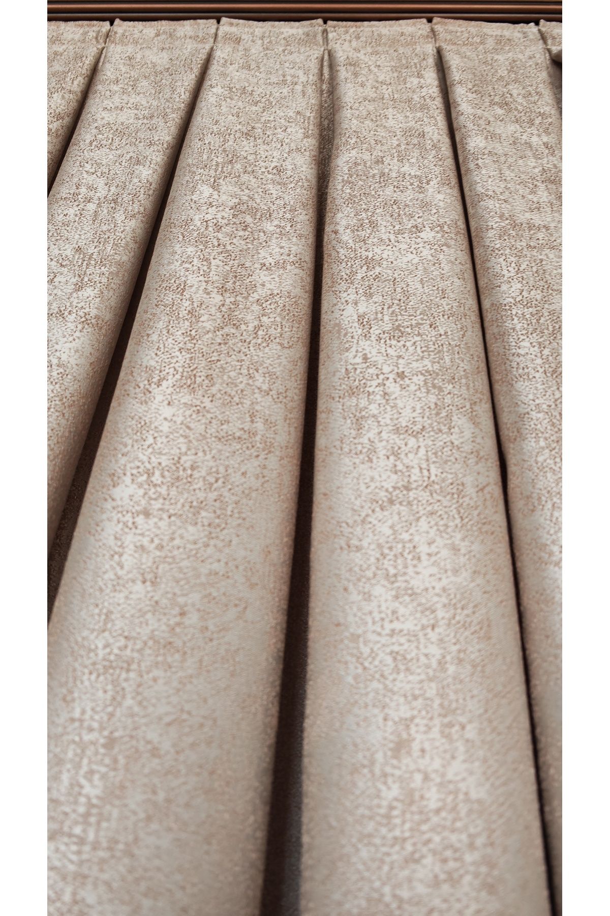 Yuka-Trojan Beige Double Wing Sparse Pleated Jacquard Satin Textured Background Curtain with Bright Pattern 100 X 260 4