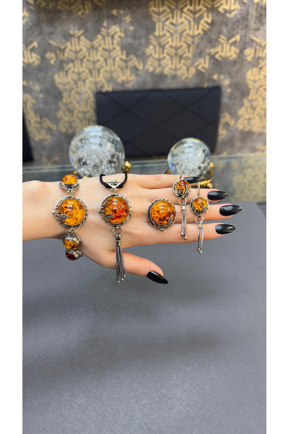 Gümüşhanesi Kehribar taşlı otantik gümüş setimiz