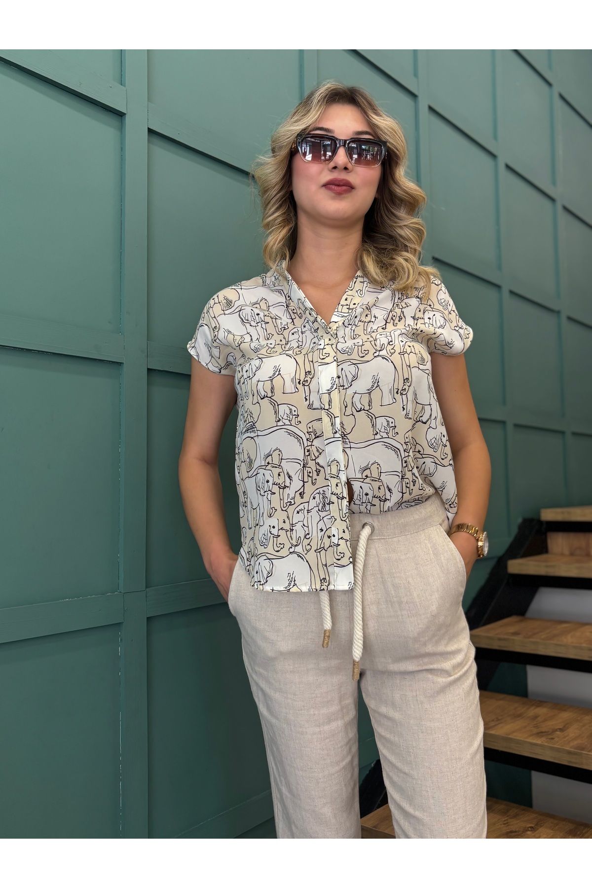 AYHAN-Women's Elephant Patterned Judge Collar Hidden Button Blouse 4