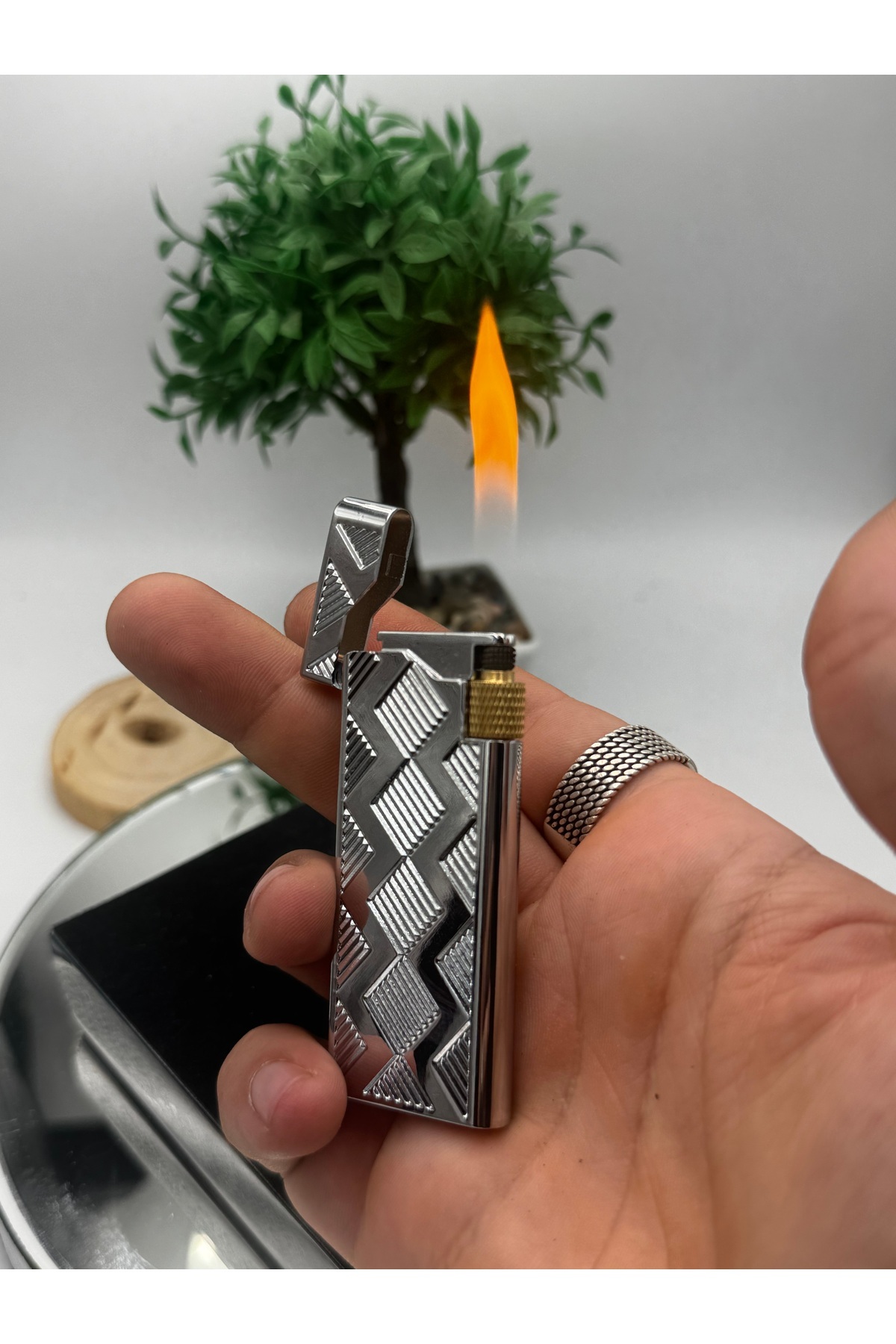 NikaŞ Gümüş Düz Işlemeli Soft Flame Metal Çakmak