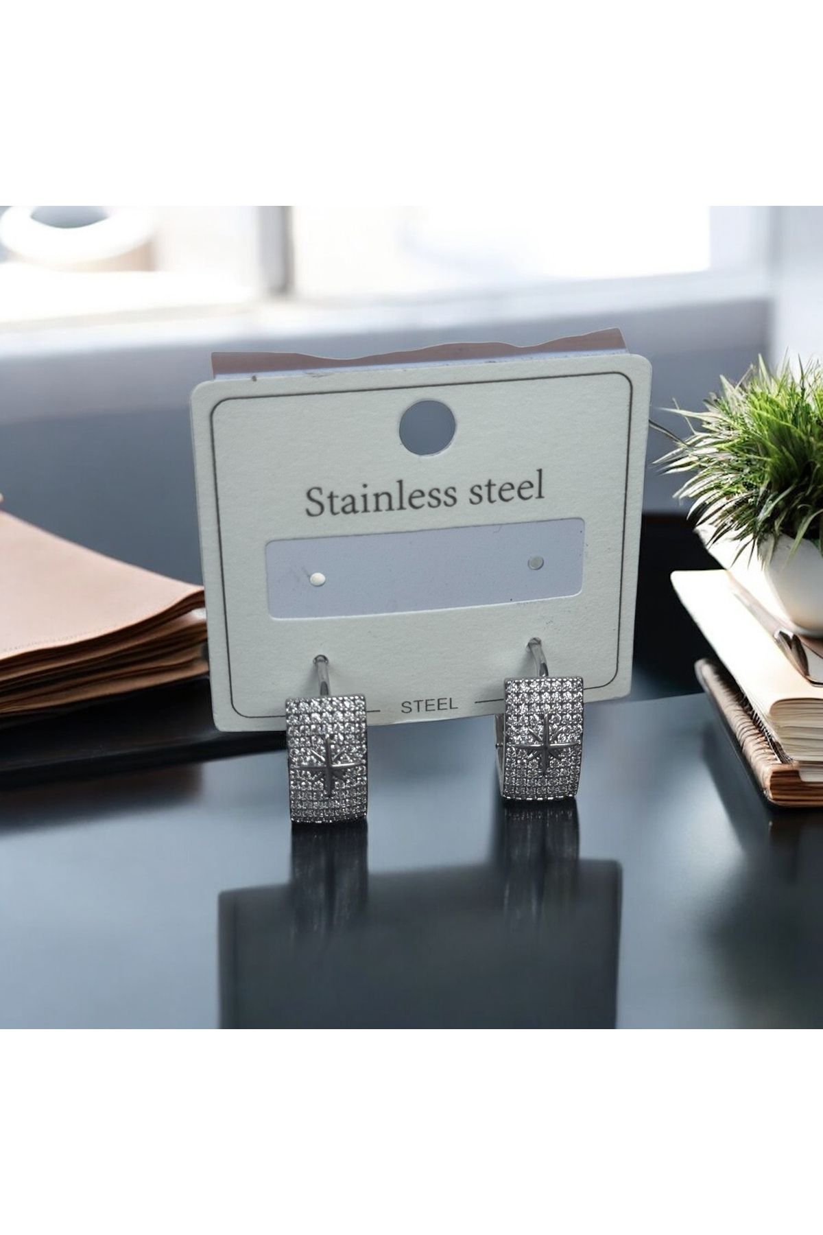 İNN JEWELLERY-Steel Earrings Tarnish-Free Antiallergic Star Figured (2 Years Importer Guaranteed) 1
