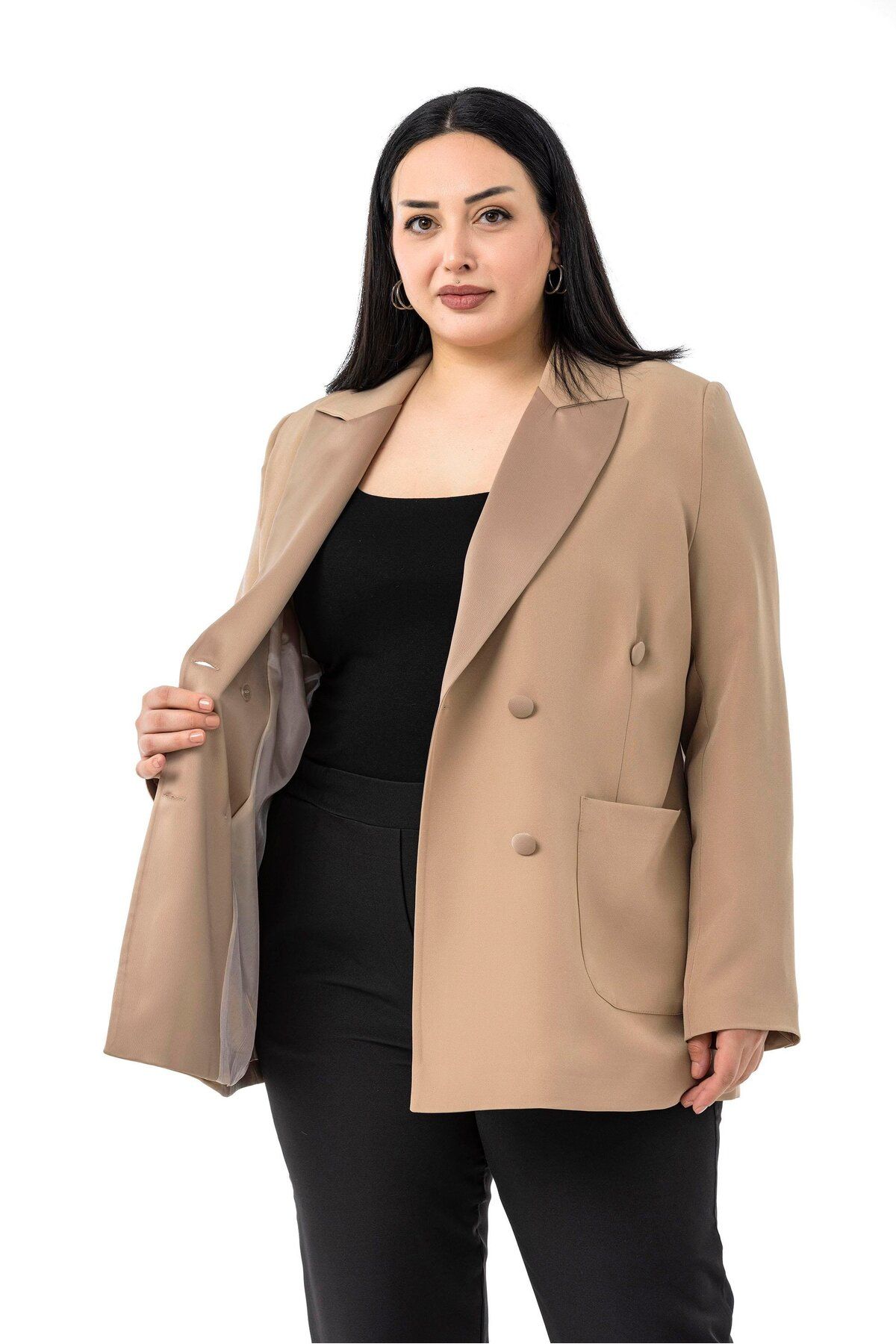 DISENTIS MODEST-Plus Size Satin Collar and Button Detail Pocket Lined Mink Jacket 2