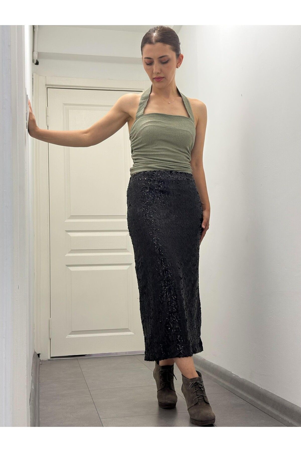 soBasic-Sequin Long Length Lined Slit Side Zipper A-Line Skirt 4