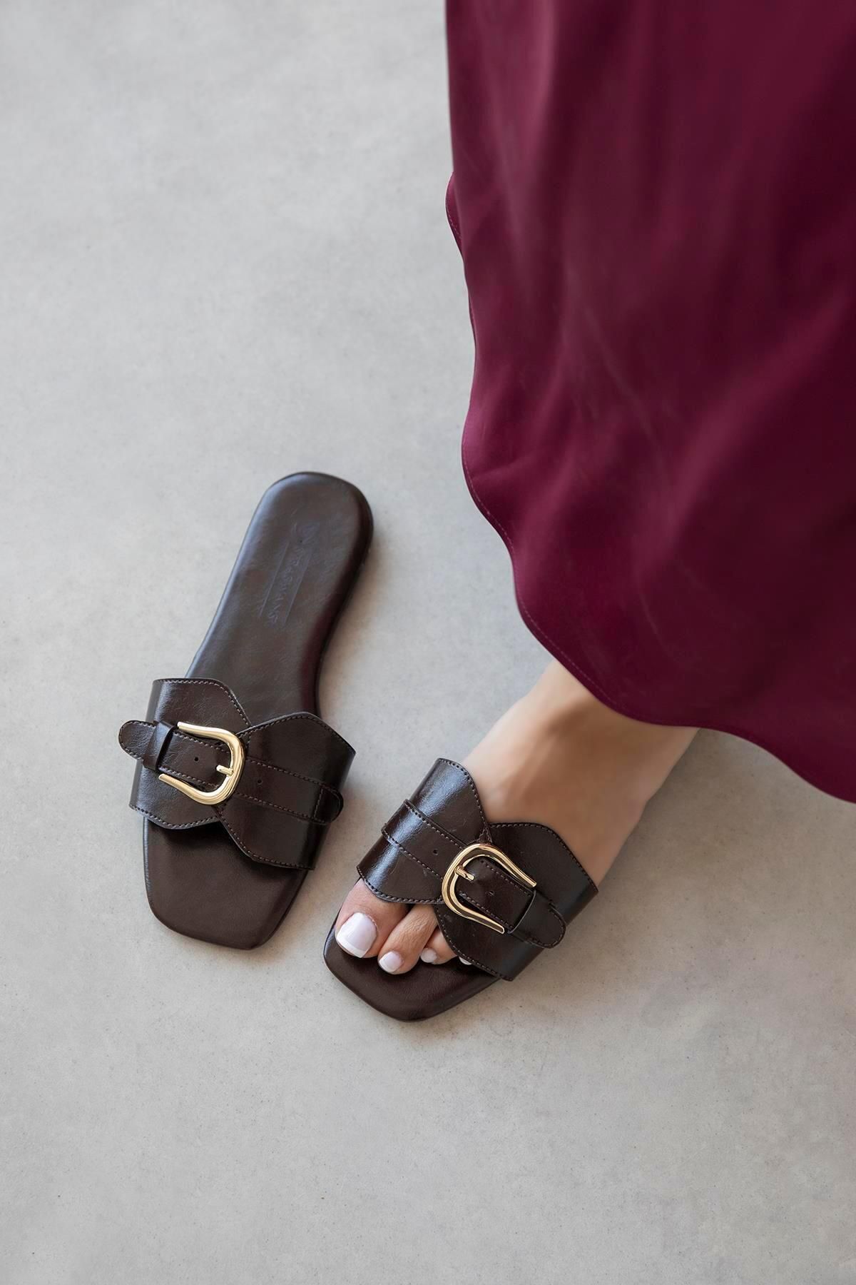 STRASWANS-Pablo Women's Daily Wrinkled Leather Slippers Brown 3