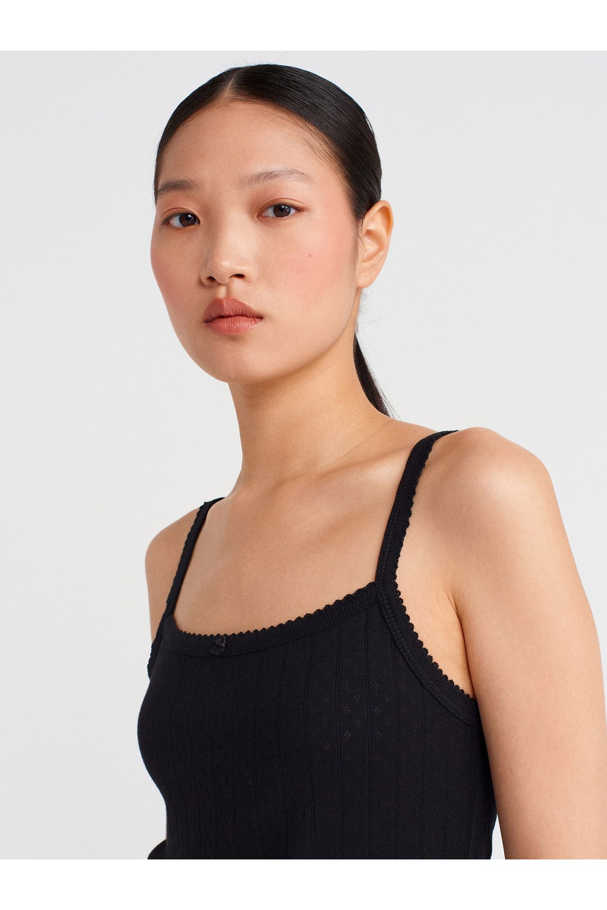 Dilvin-21044 Bow Detailed Openwork Top-Black 4