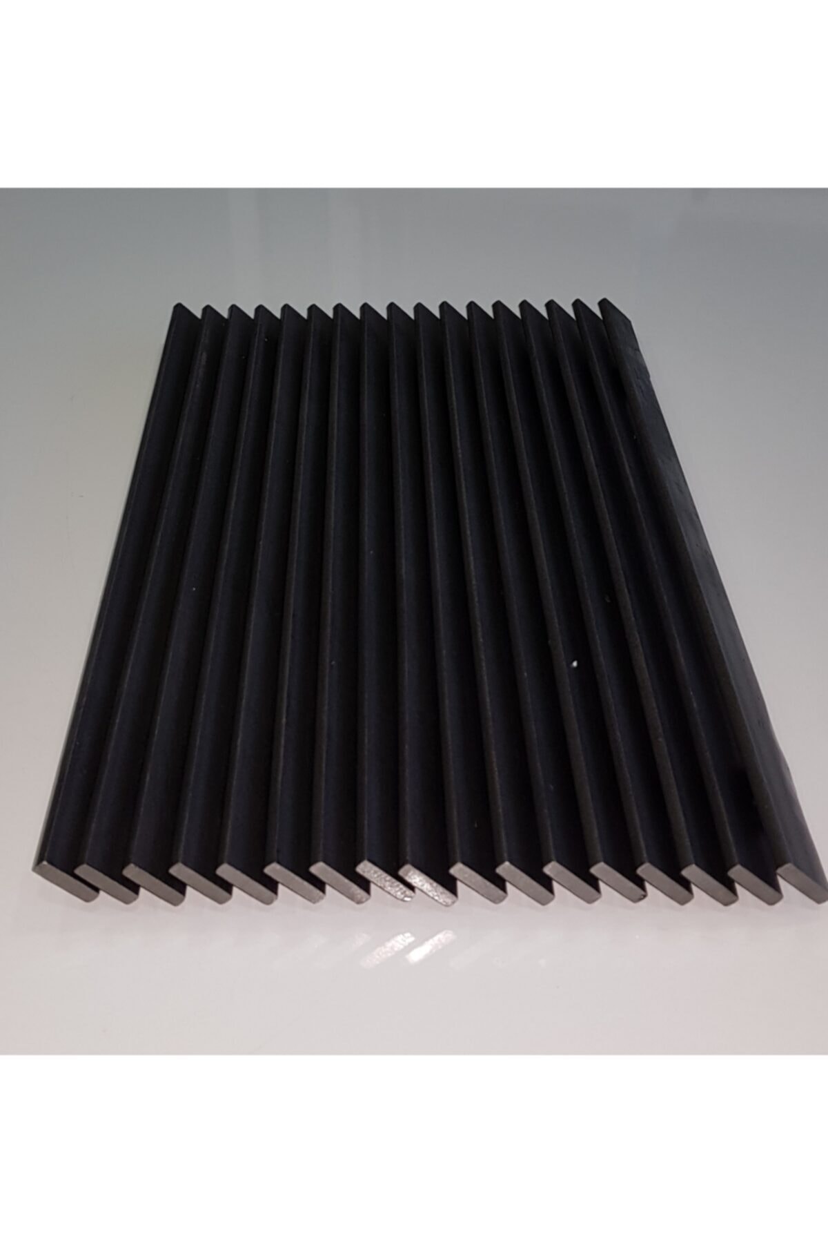 Guruss Grilmate Mangal Ve Barbeküye Uygun Döküm Mangal Izgarası 24x39 Cm 3
