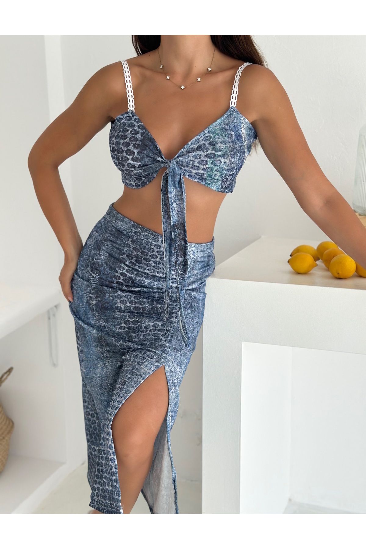 YUSUF CAN KARATAŞ KARATAŞ GİYİM-Women's Patterned Lycra Fabric Strap Front Tie Crop and Slit Midi Skirt Set 2
