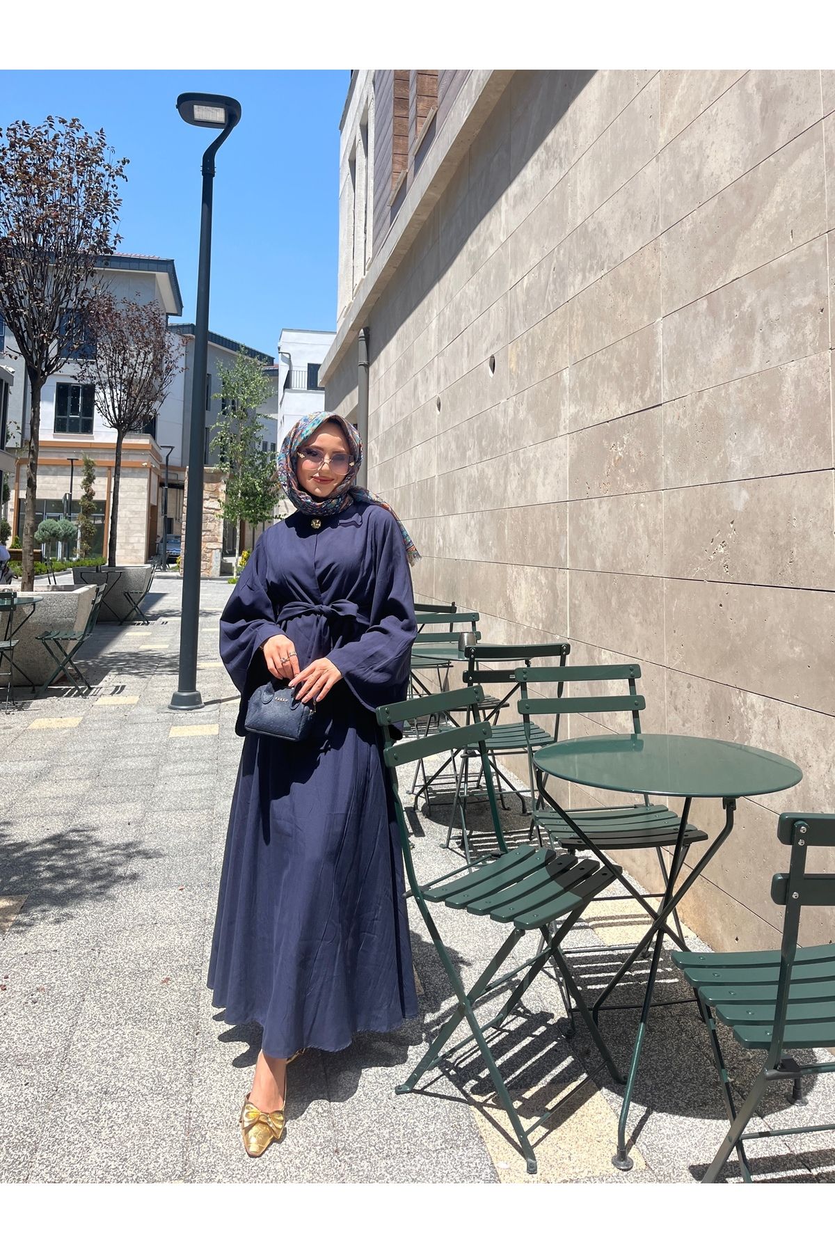 TEK DÜĞMELİ ETEKLİ TAKIM