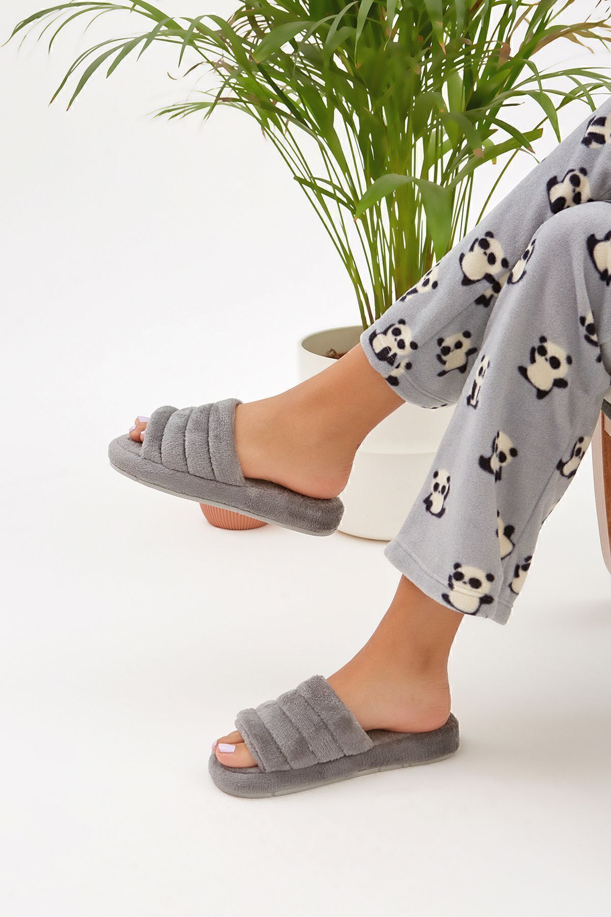 Moda Devrin Сірі її відкриті безшумні підошви жіночі капці домашні капці