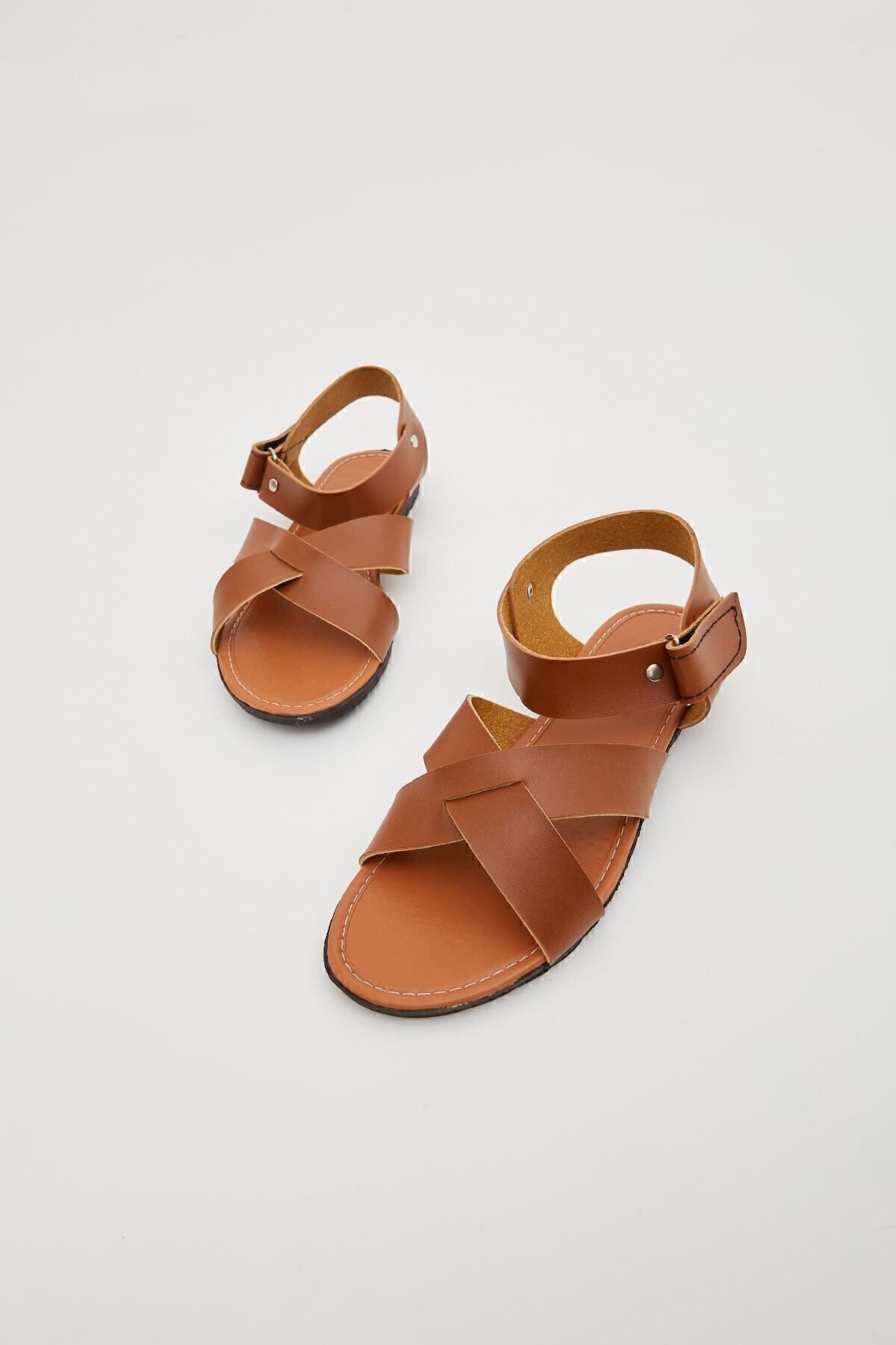 Moda Devrin-Sandale cu velcro ajustabile în cruce bronzată 6