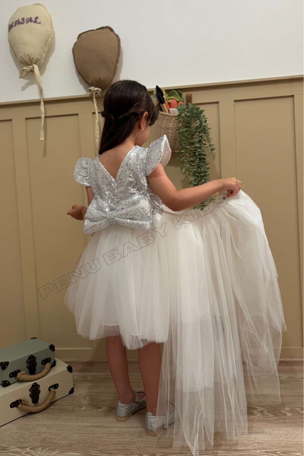 penu baby kids Beyaz Payetli Kısa Kol Tül Etekli Kız Bebek Elbise - Elizabeth fotoğrafı 4 (önizleme)