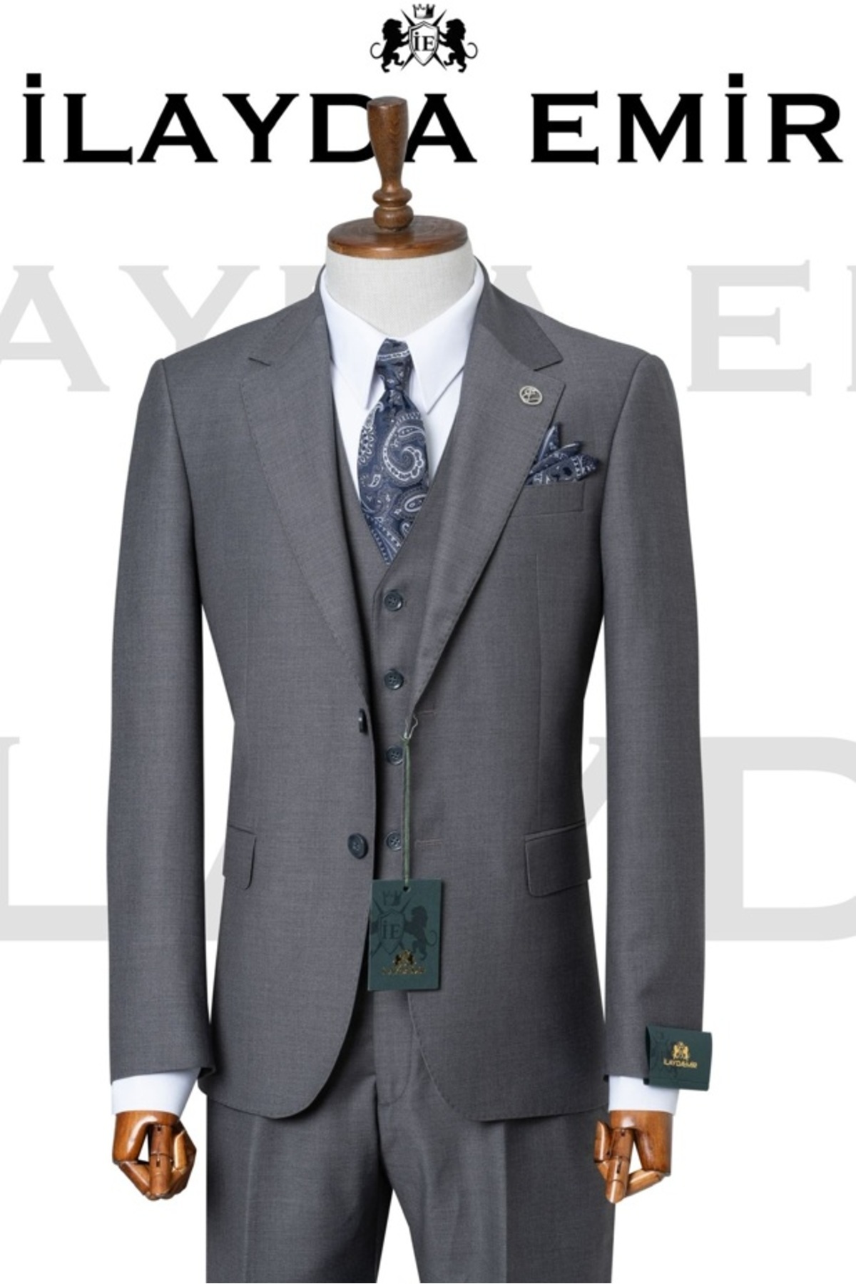 CLASSIC MEN'S 3-PIECE SUIT WITH VEST GREY