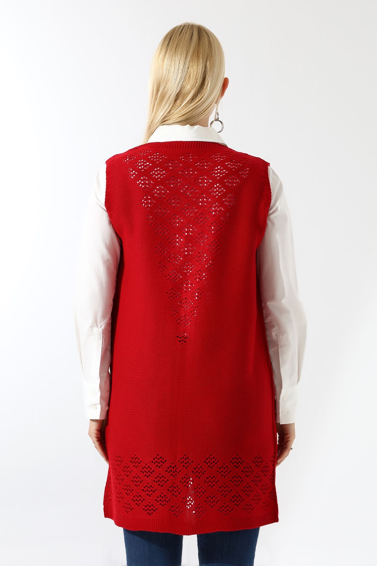 Devinka-Women's Red Seasonal Knitwear Vest 7