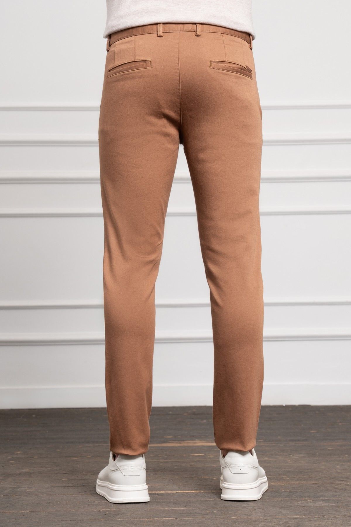 Morven-Мъжки чинос панталон Slim Fit с прилепнала кройка в камилен цвят 3