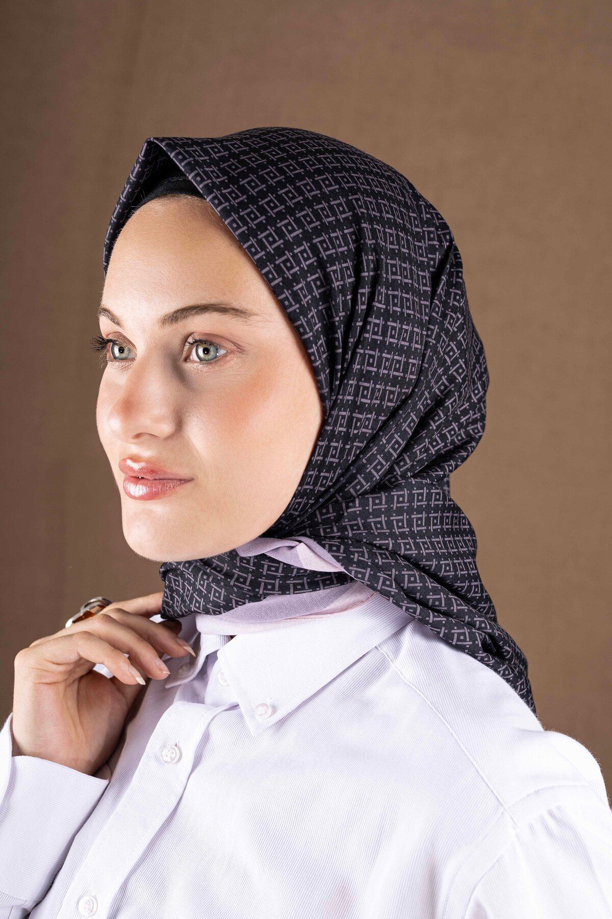 Akel-Patterned Soft Scarf Collection Pattern-1 4