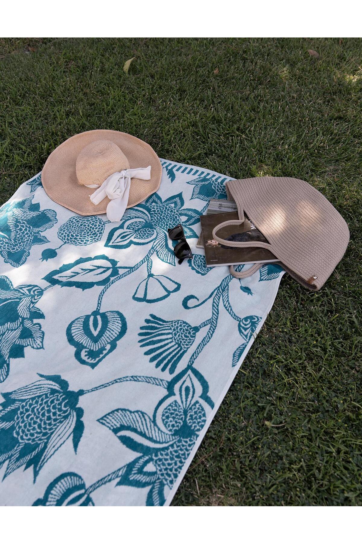 Velvet Tropical Patterned 90x180 cm Outlet Beach Towel