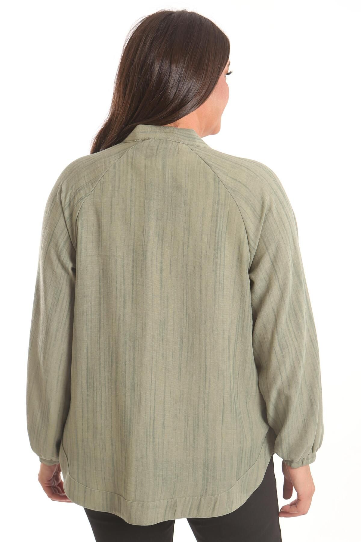 Metpoint-Trend42Plus Large Size Fabric Striped Oversize Khaki Jacket with Elastic Sleeves 5