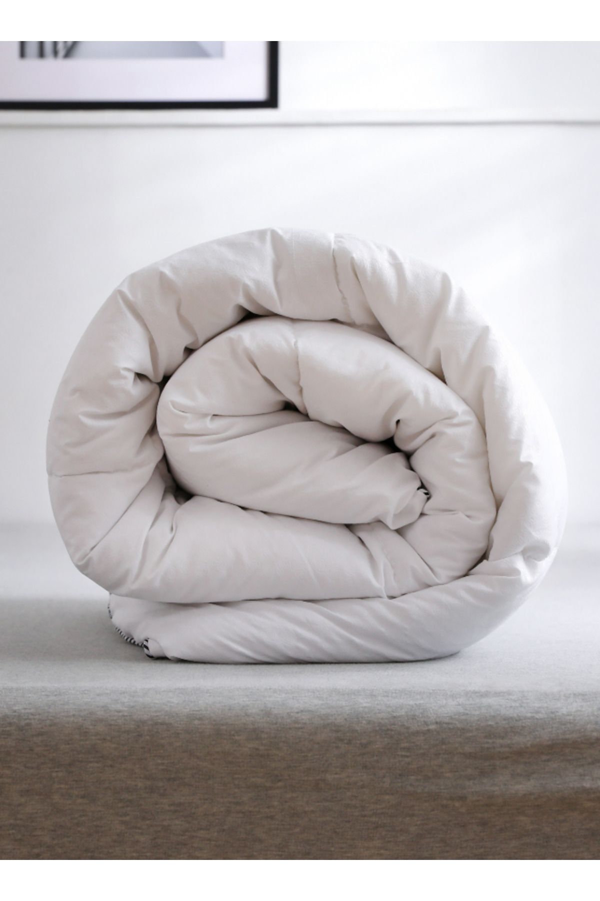 LUNA HOME-Queen Size Duvet Soft and Comfortable vacuum-packed 200*230 cm. 1