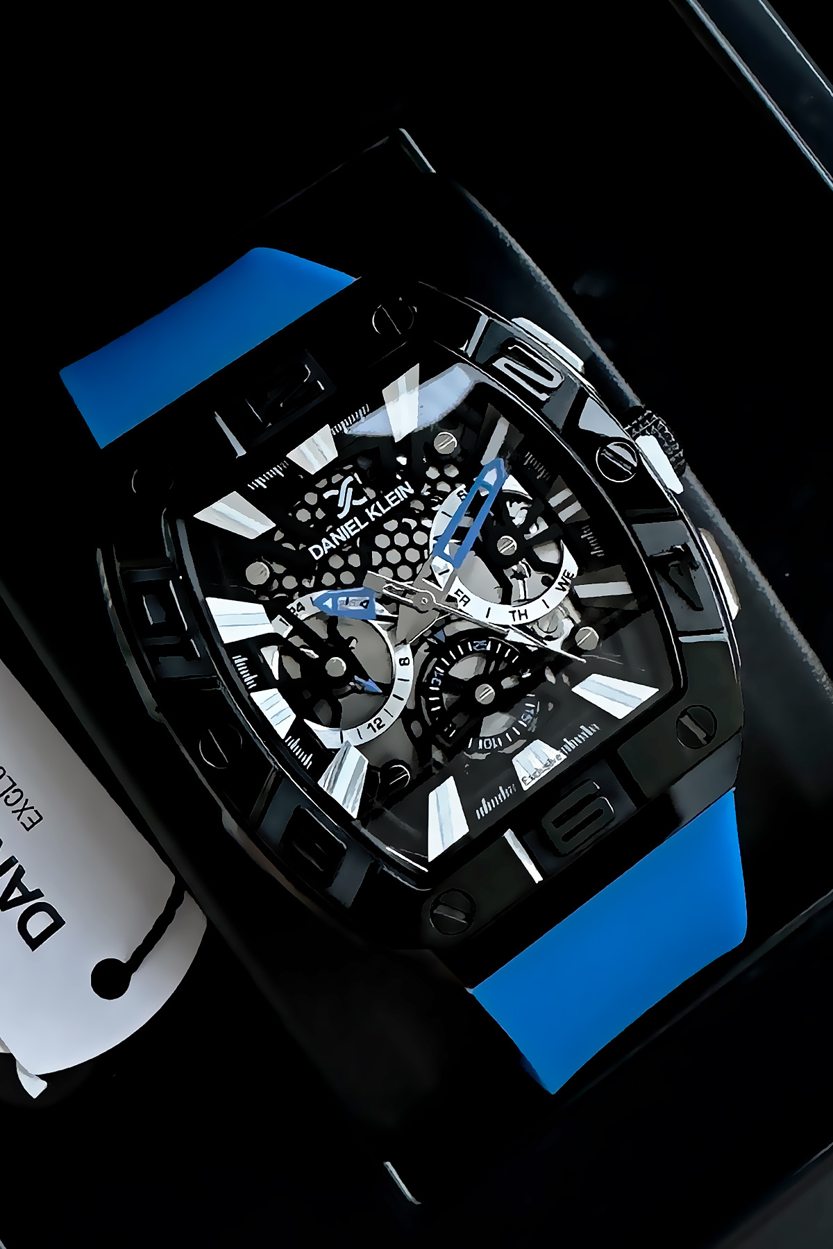 Daniel Klein Exclusive Hediyelik Erkek Kol Saati Su Geçirmez Mavi Silikon Kordon - Hediye Bileklik DKER2059C3