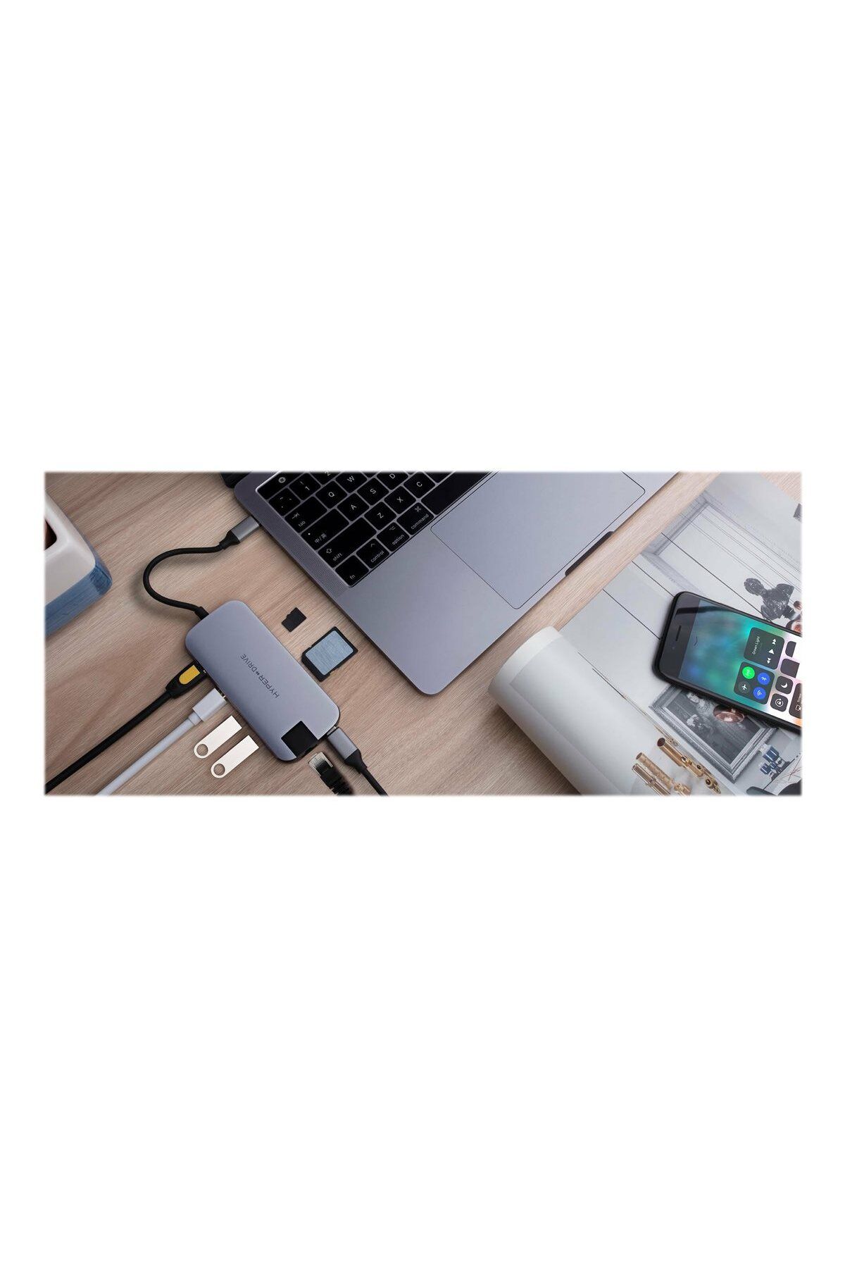 3DHyperStudio-Hyper HyperDrive USB-C 7-in-1 Laptop Form-Fit Hub - Space Grey 10