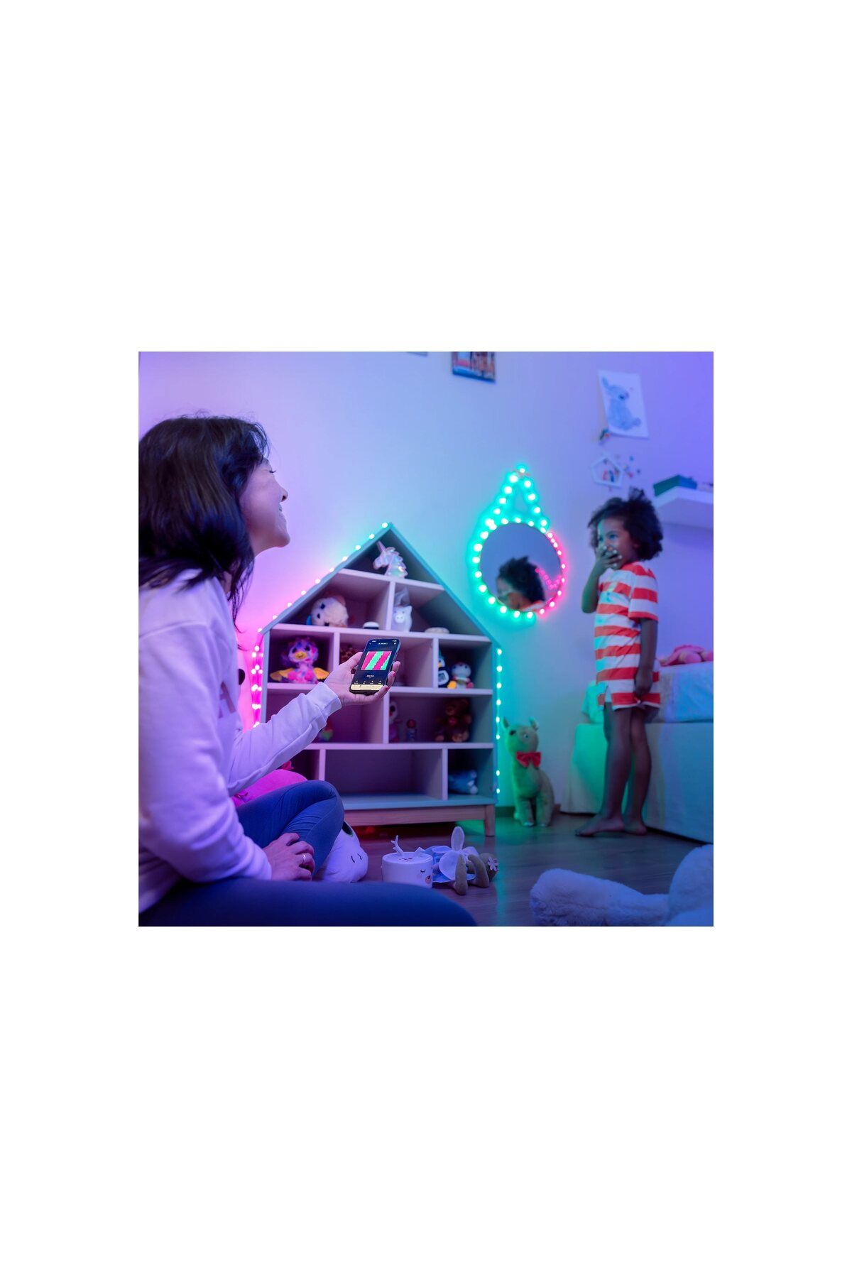 Twinkly-Bomboane 100 LED-uri RGB în formă de inimă, cablu transparent, USB-C|Twinkly 3