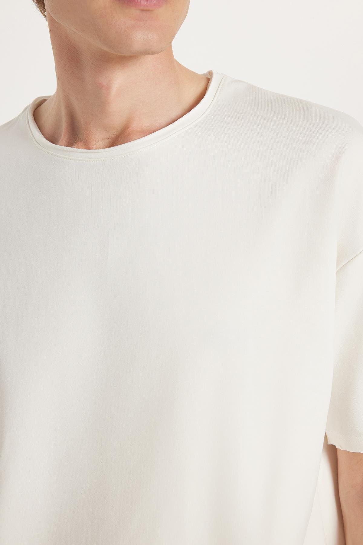 شلوارک مردانه یقه گرد گشاد و گشاد از جنس پارچه وافل، دارای کمر کشی و بند، از جنس کتان مردانه راسته فاق نرمال آستین چین دار | تودورز Tudors AUT25022 - تصویر 3