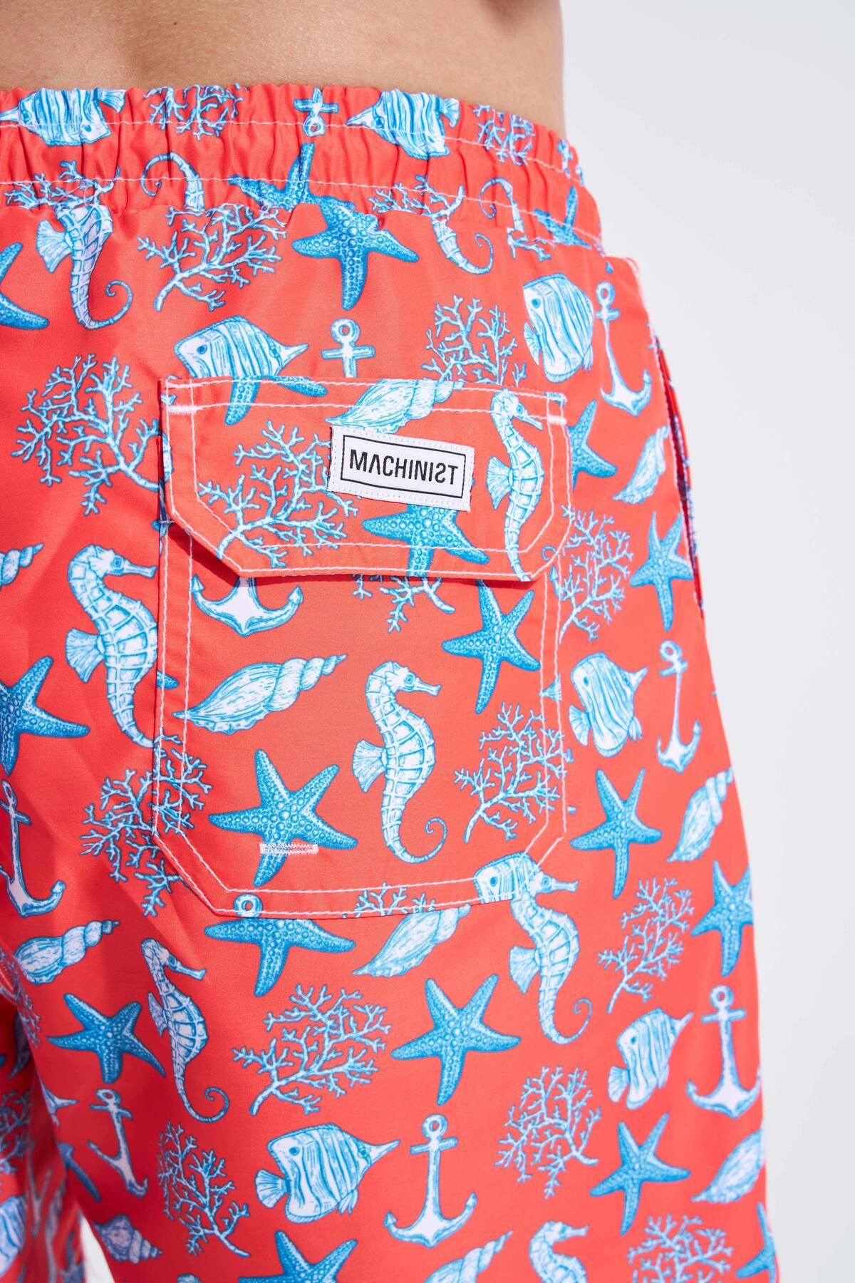 Machinist-Men's Printed Red Crautures Sea Shorts 6
