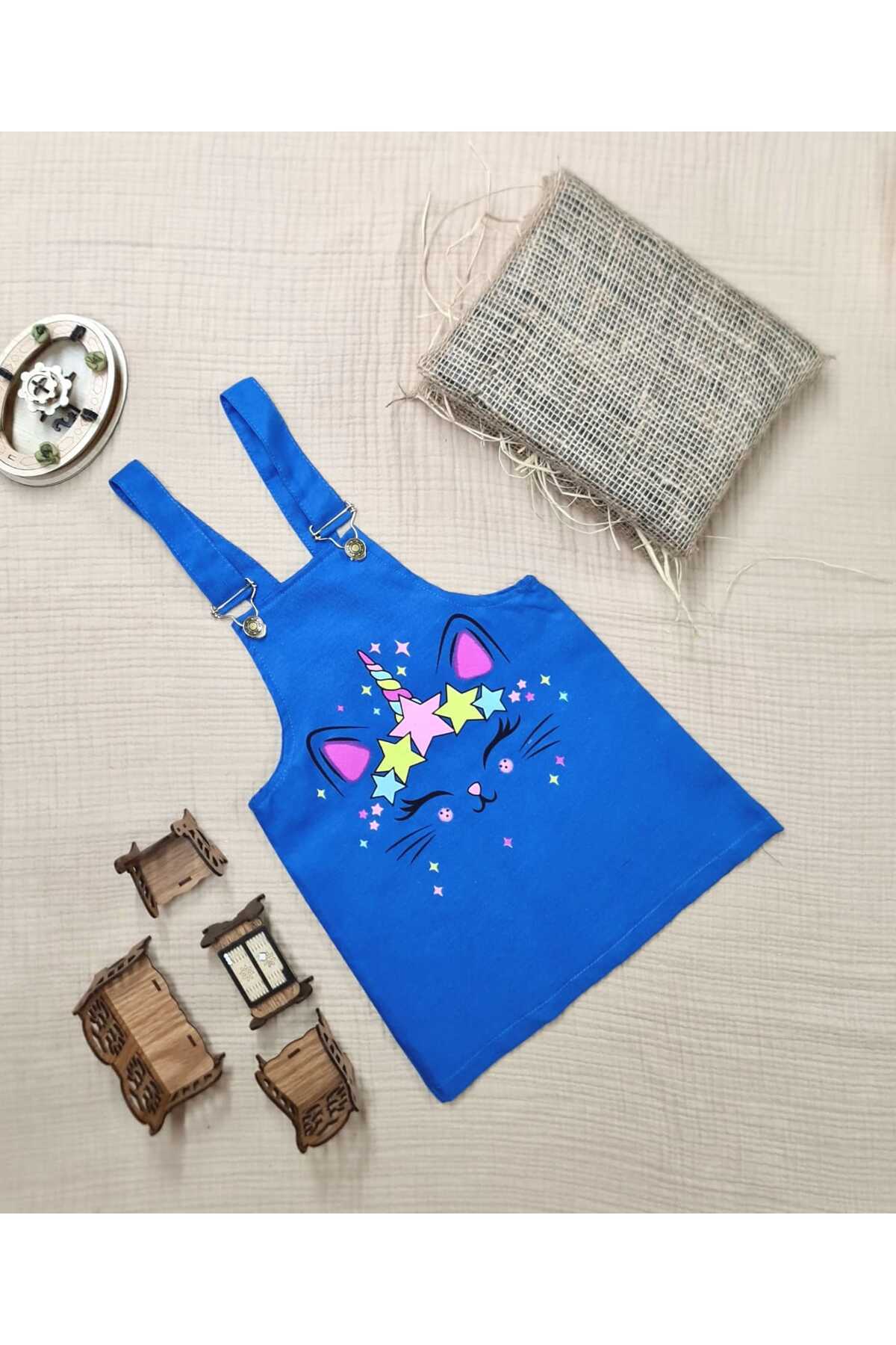 minikiss Kedicik Baskılı Gabardin Kumaş Ayarlı Askılı Kız Çocuk Jile Elbise fotoğrafı 2 (önizleme)