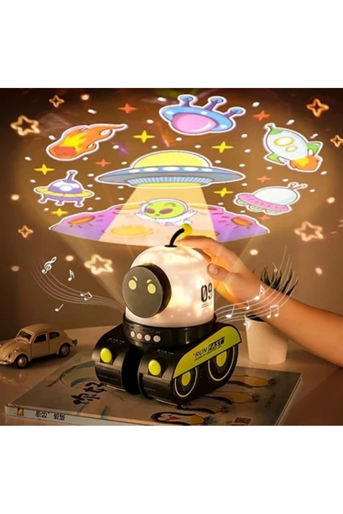 Serreha Sevimli Tank Robot Projektör Gece Lambası, 12 Film Projeksiyon ve Bluetooth Hoparlör fotoğrafı 3 (önizleme)