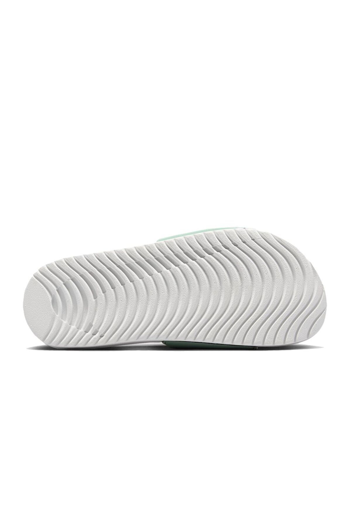 Nike-Kawa JR slippers 4