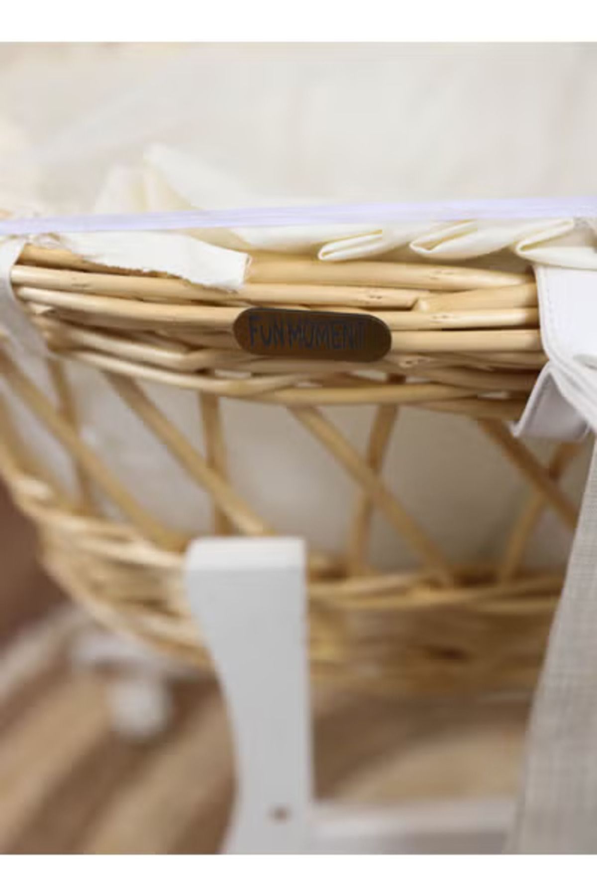 Fun Moment-The cradle of the birth of Moses basket for children with a mosquito net 2