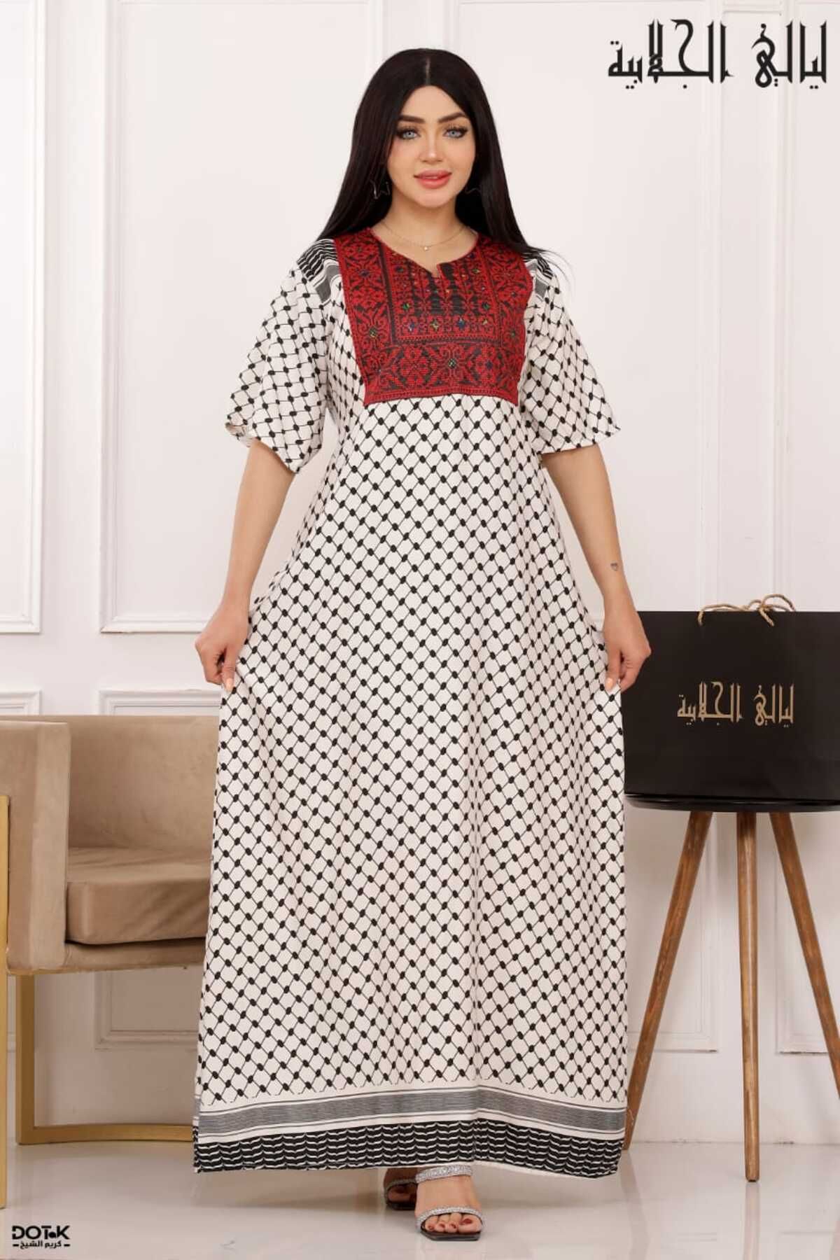 Lyaly aljlabyh-Modern women's jalabiya with a traditional design featuring a keffiyeh motif and luxurious red embroidery on the chest, ideal for occasions and receptions. 3